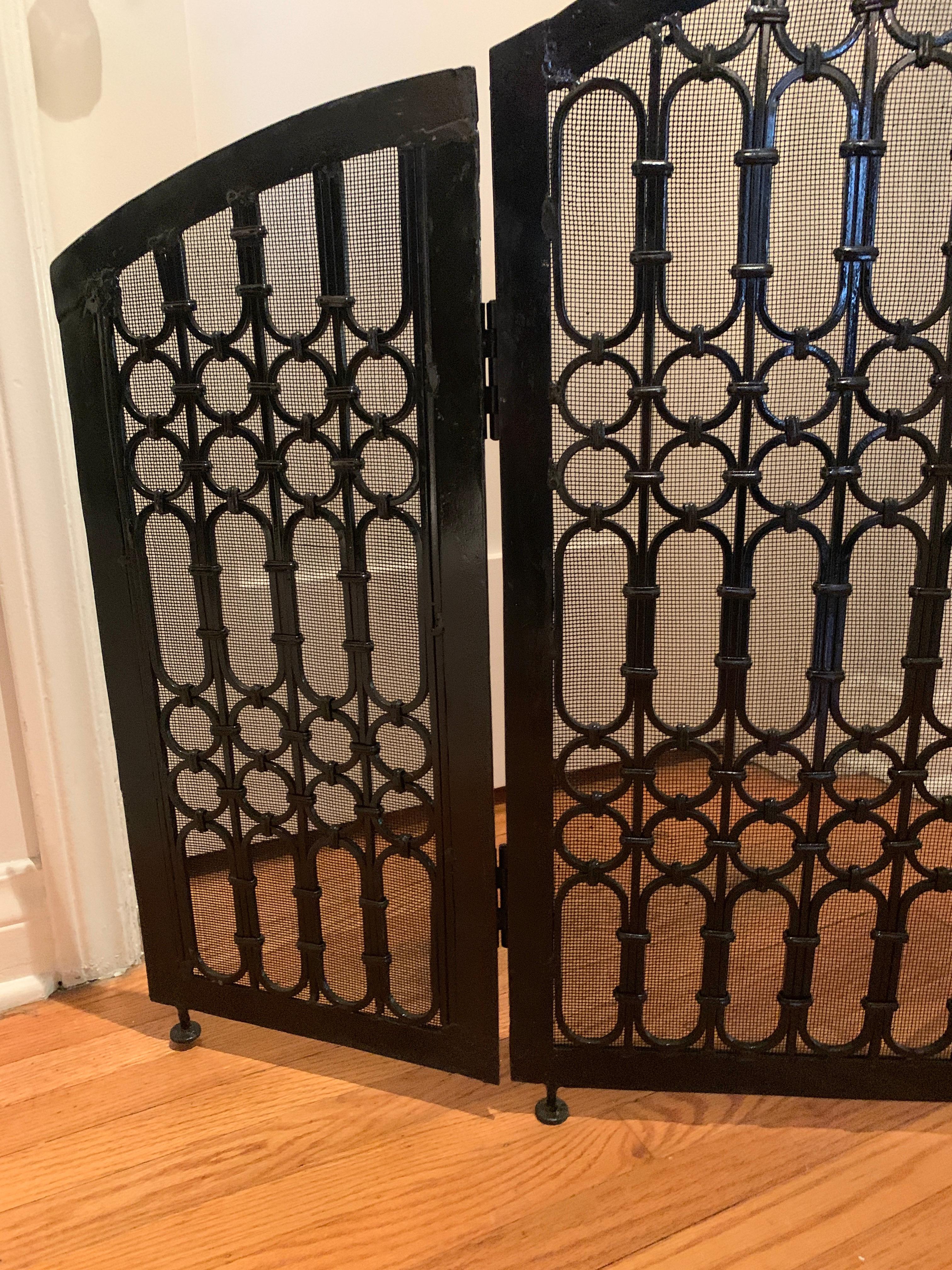 Hand-Crafted Freestanding Iron Three Panel Fireplace Screen For Sale