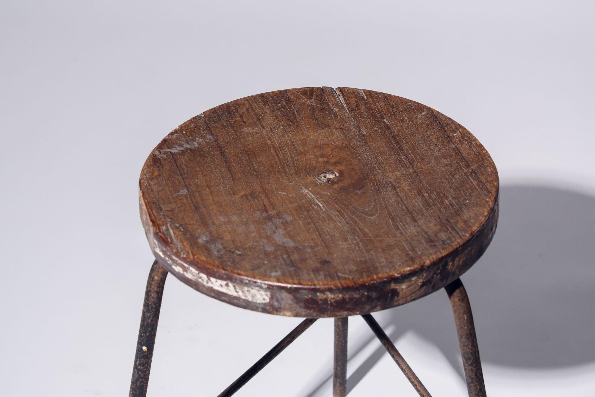 Indian Iron Triangle Low Stool by Pierre Jeanneret for Chandigarh, India, Circa 1960 For Sale