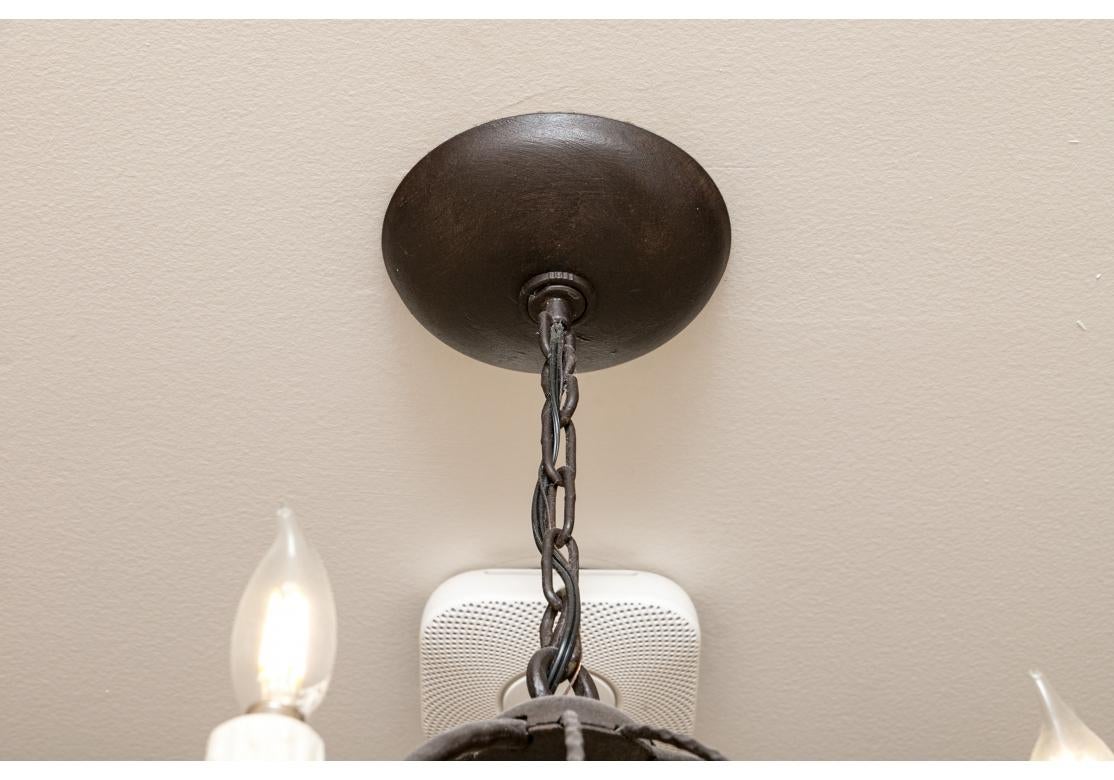 Colgante Esférico Alargado De Cuatro Luces Iron Ware International Estadounidense en venta