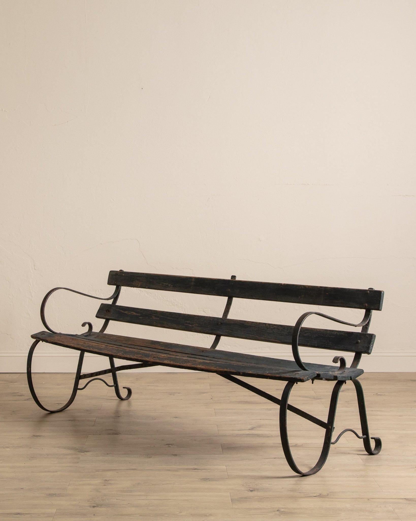 Parkbank aus Eisen und Holz mit Latten, 1920er Jahre (Französisch) im Angebot