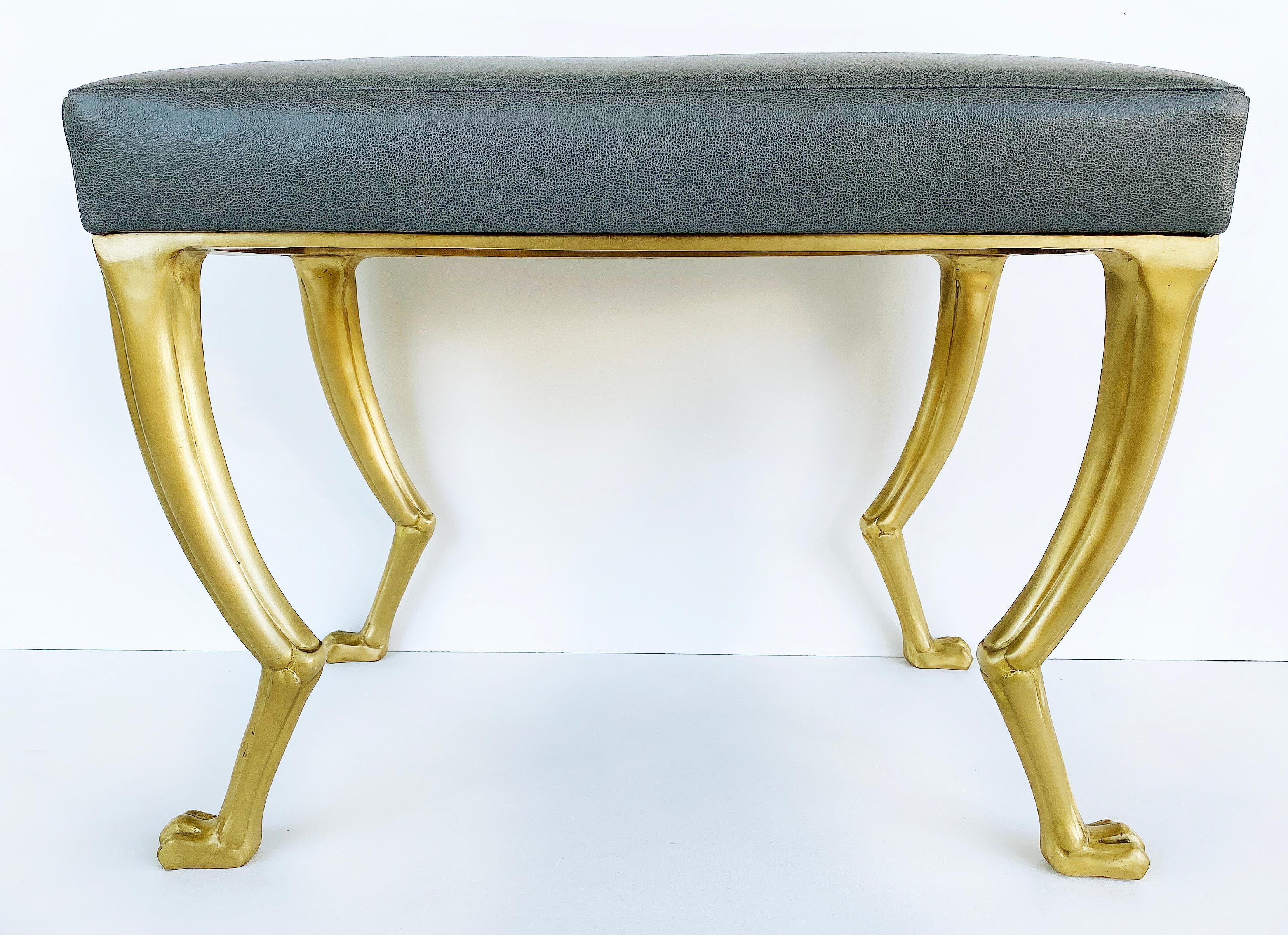 Bench aus vergoldeter Bronze von Ironies mit Knie und Pfotenfüßen im Angebot 2