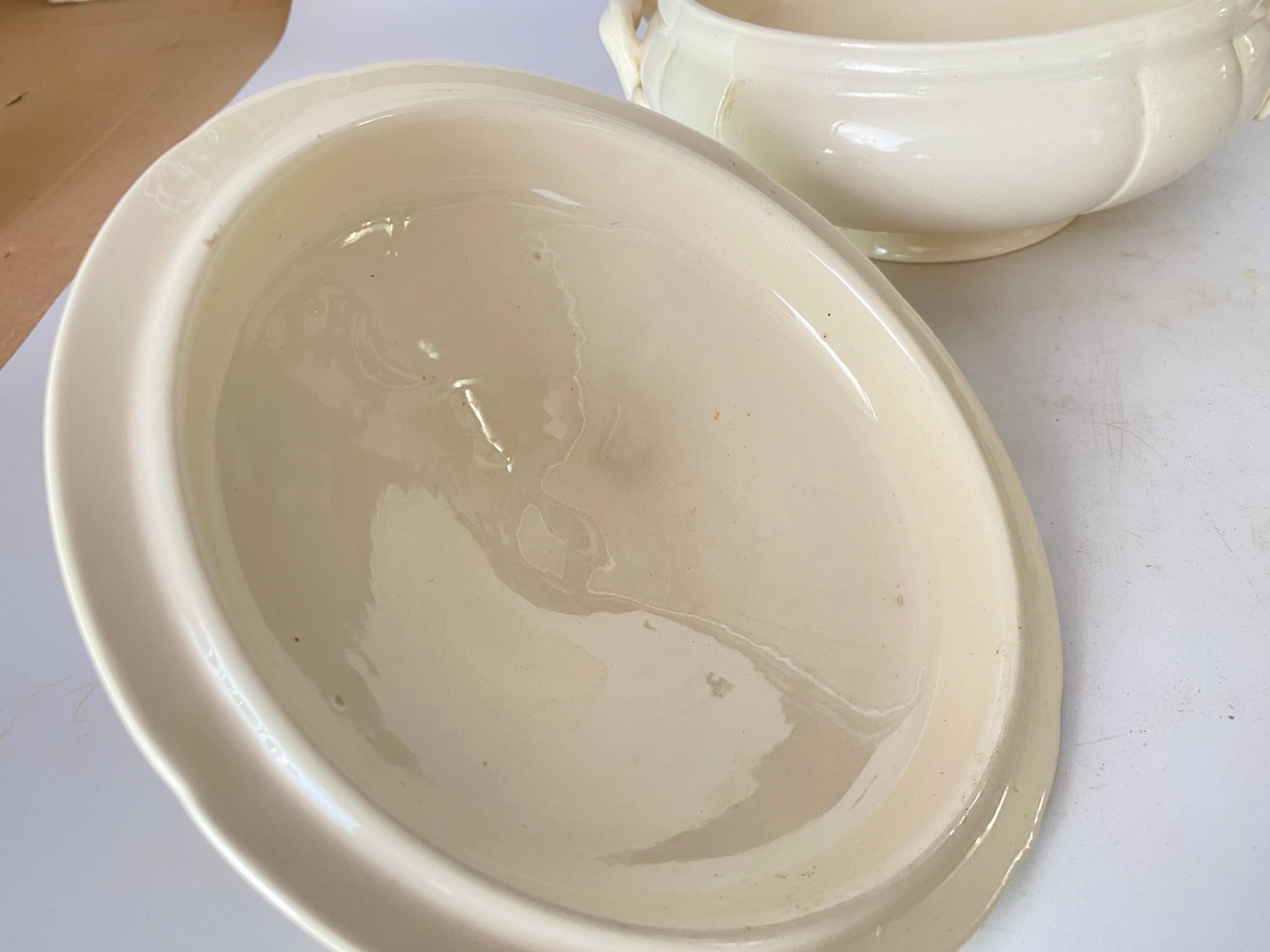 ironstone Bowl or Vide Poche white color circa 19th Century France Sarreguemines For Sale 1