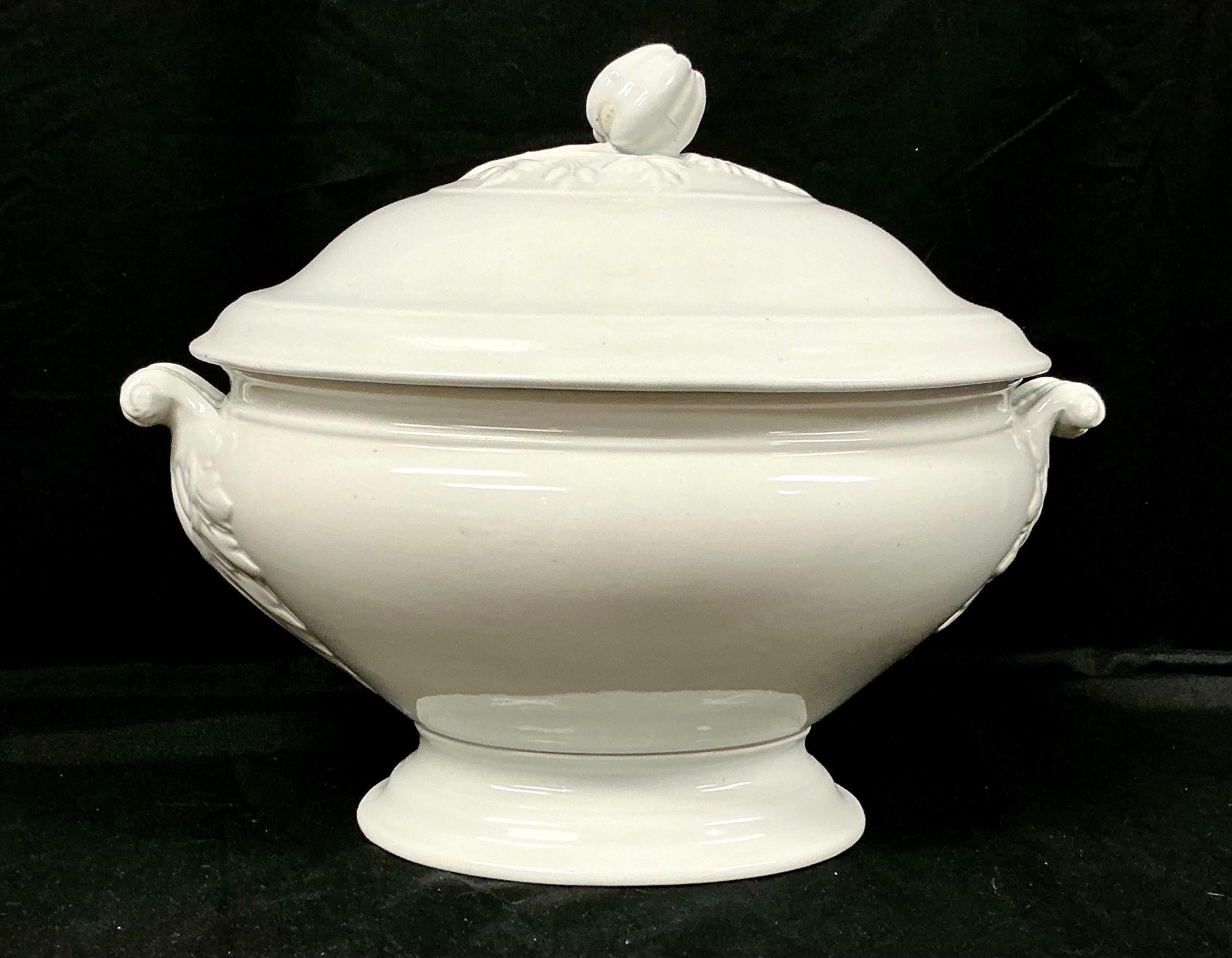 Ironstone Soup Tureen with Lid/Ladle by J.& G. Meakin For Sale 9