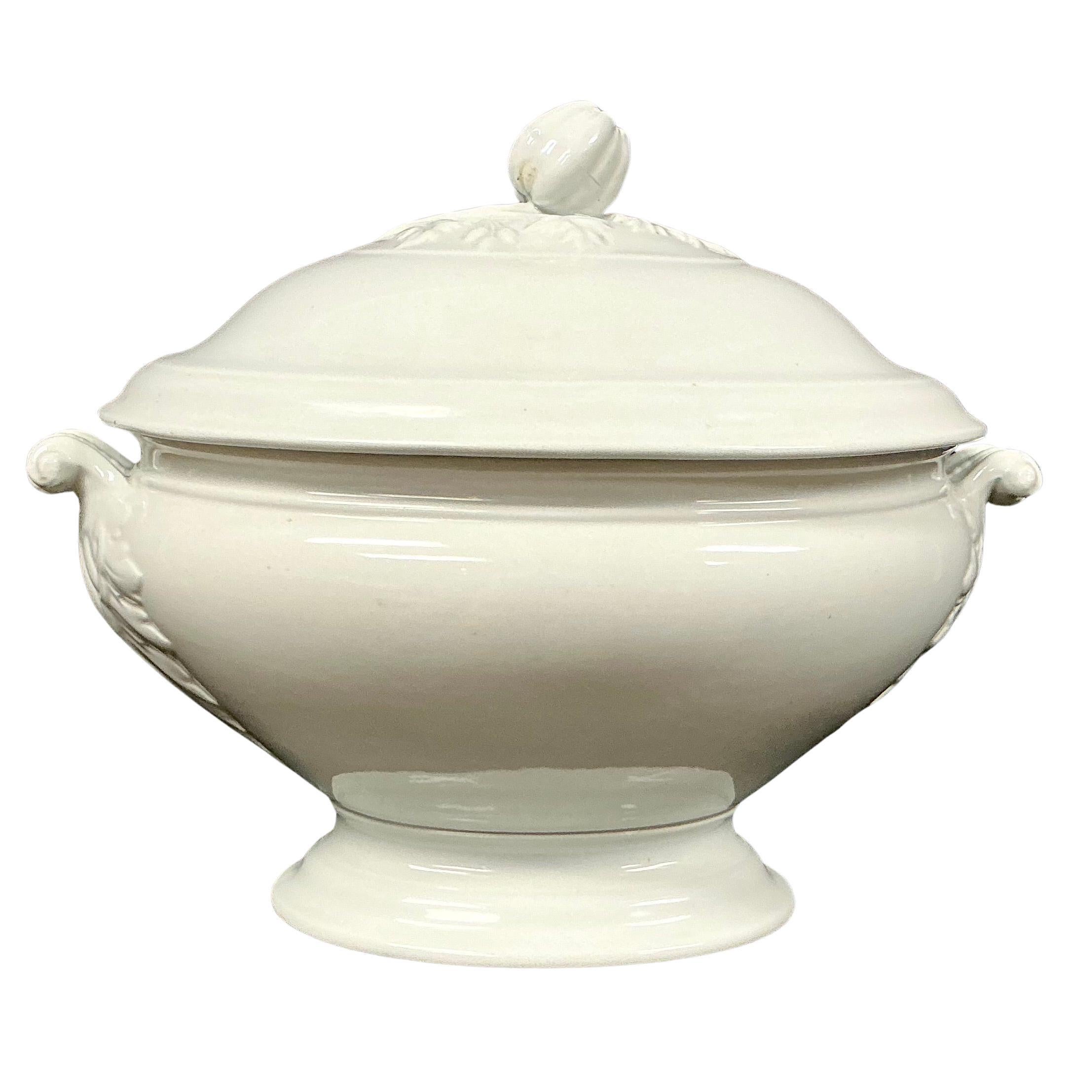 Ironstone Soup Tureen with Lid/Ladle by J.& G. Meakin For Sale 10