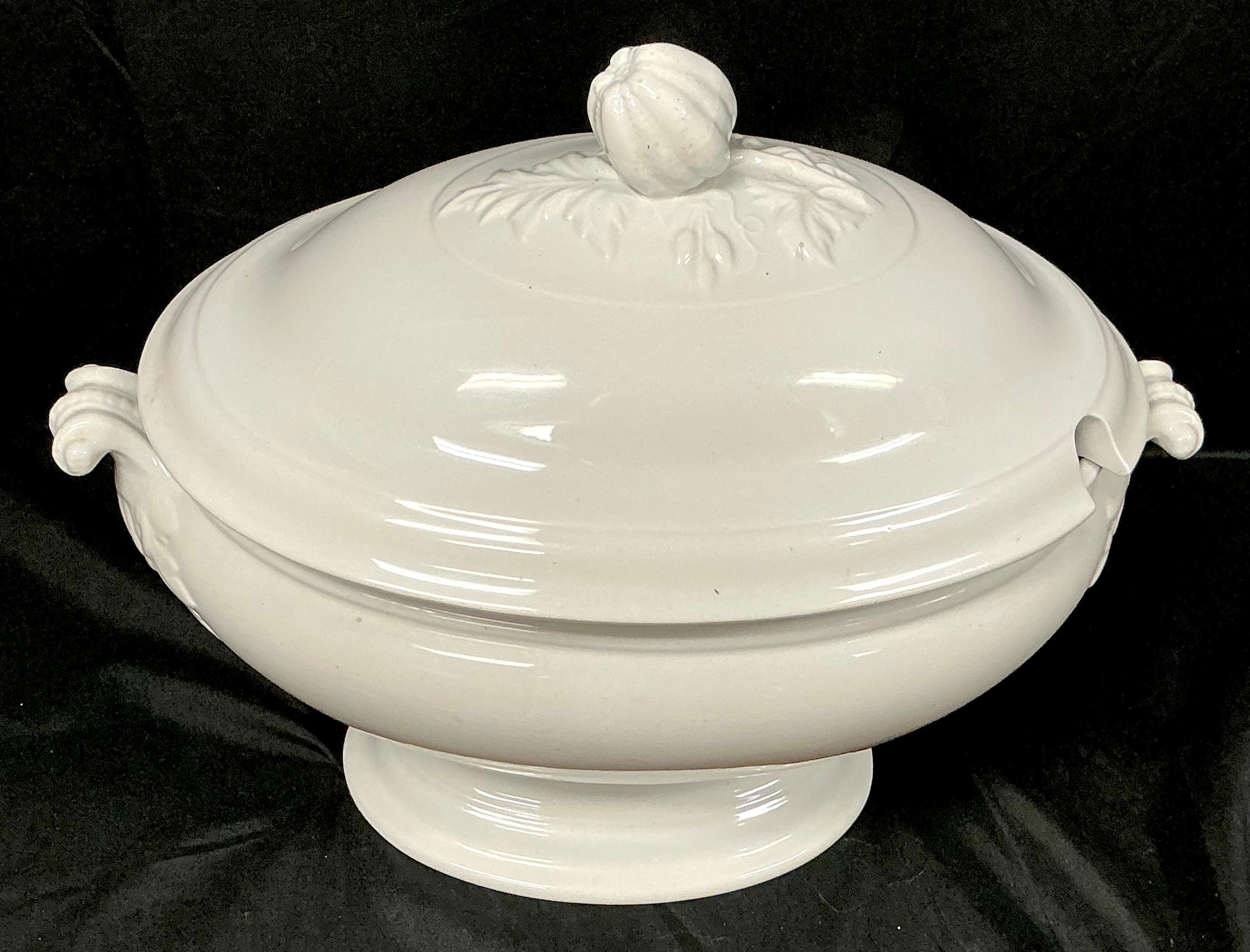English Ironstone Soup Tureen with Lid/Ladle by J.& G. Meakin For Sale