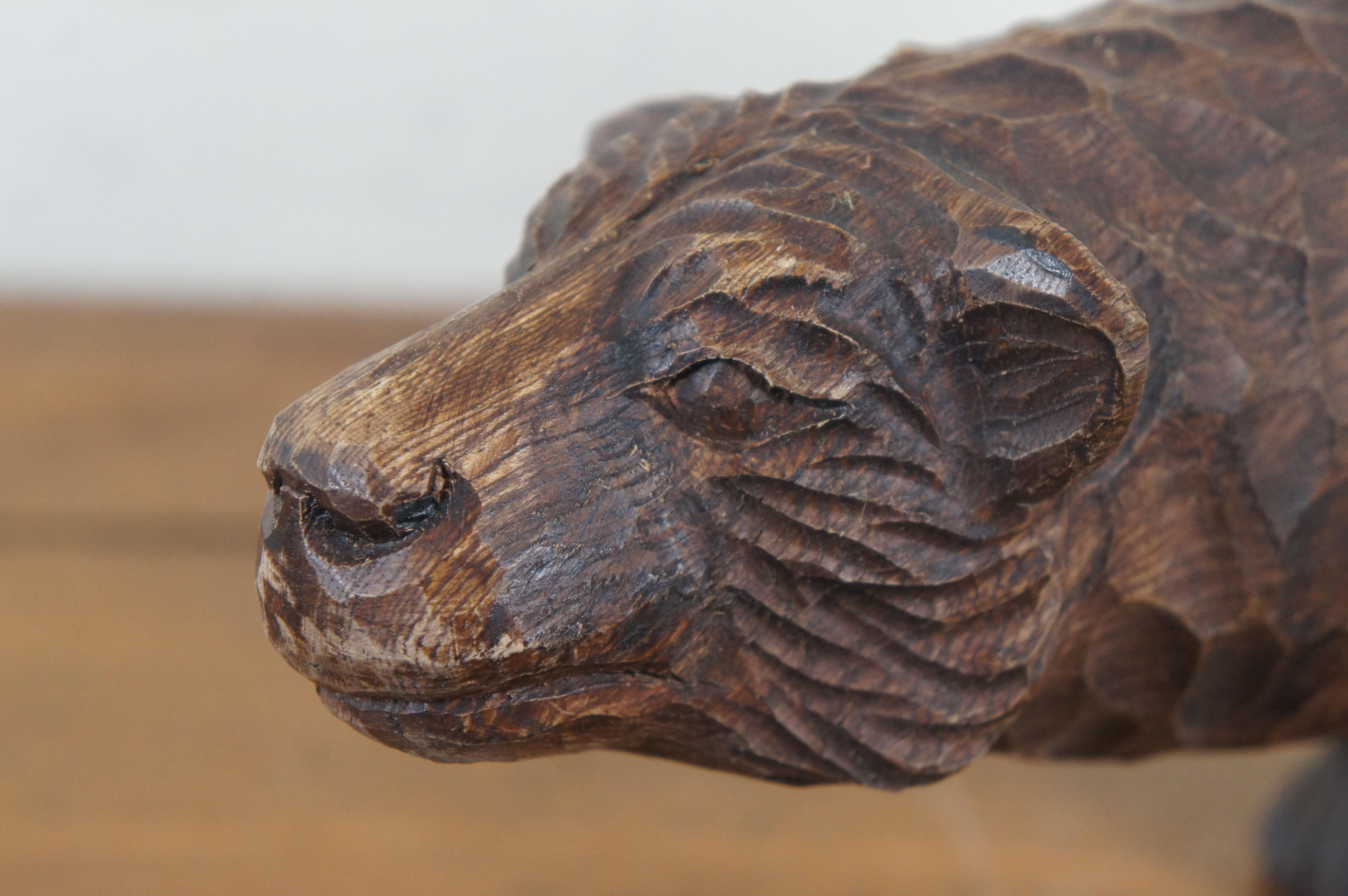 Figurine d'ours éblouissant sculptée en bois de fer rustique cabane Adirondak  en vente 4
