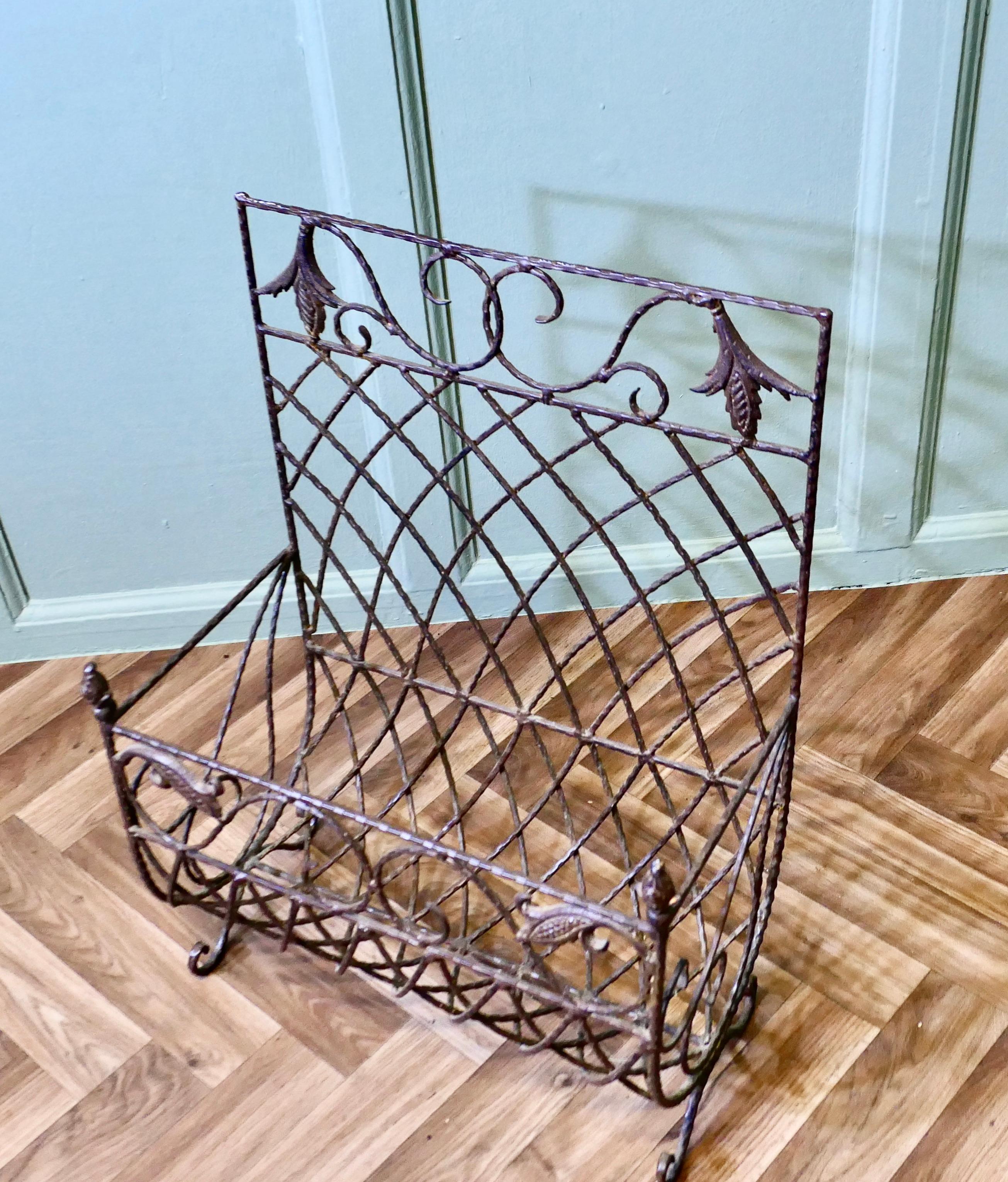 Ironwork Log Basket  An unusual piece with tolewear decoration In Good Condition For Sale In Godshill, Isle of Wight