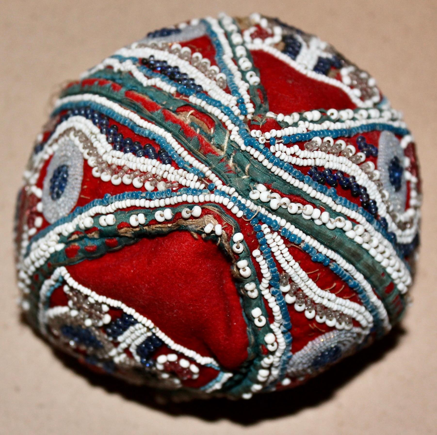 19th Century Iroquois (Haudenosaunee) Beaded Child's Cap For Sale