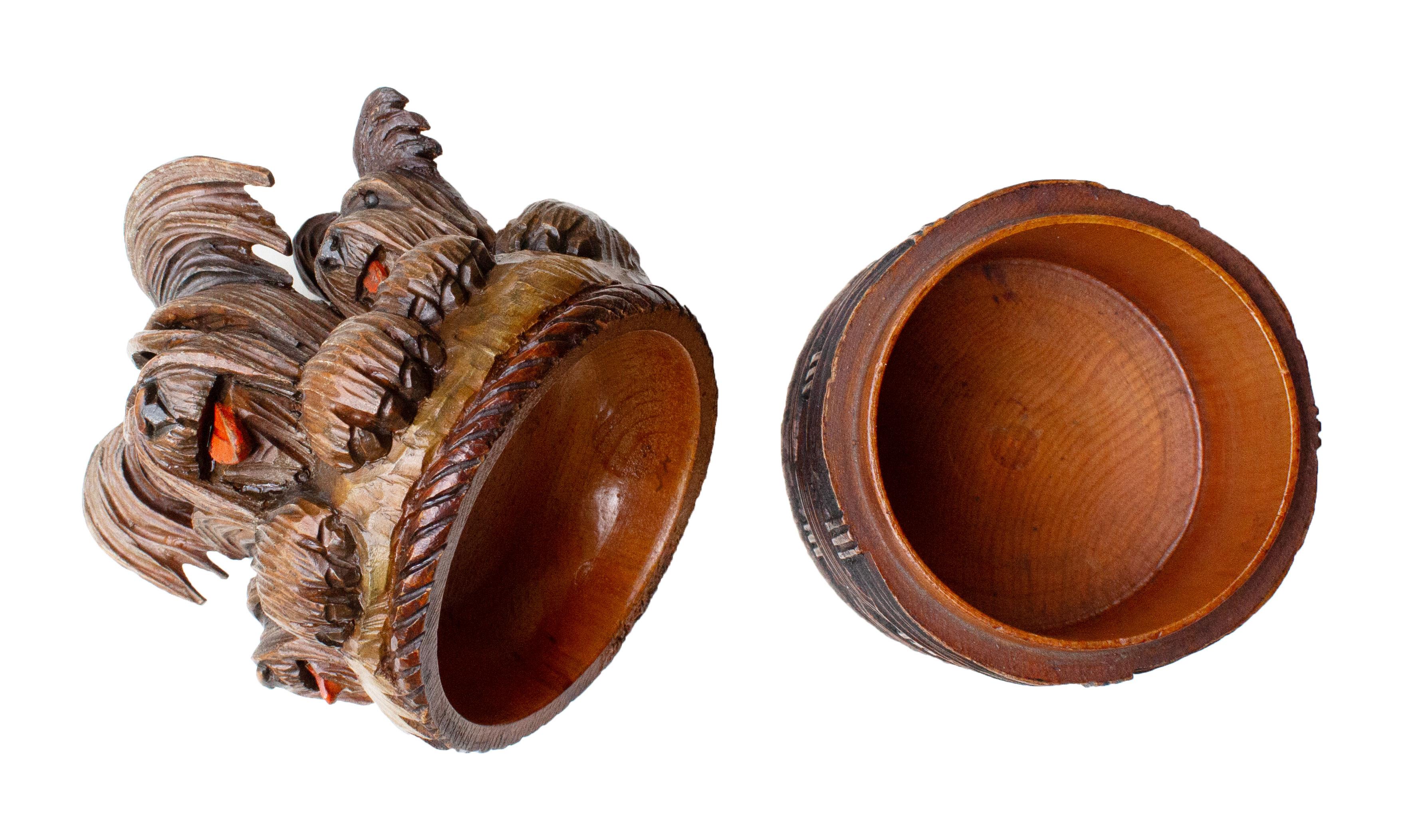 Irresistible Charm – Three Terriers in a Hand-Carved Wooden Treat Box For Sale 4