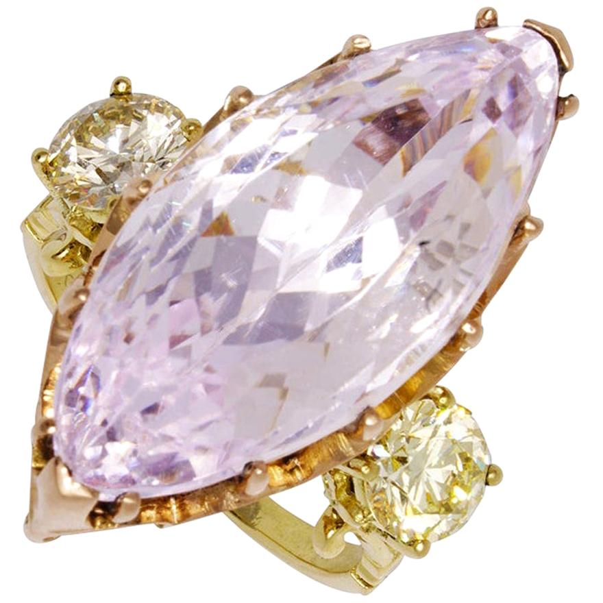 Irrevocable Obsession Ring in 18kt Yellow & Rose Gold with Morganite & Diamonds For Sale