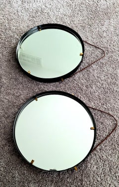 Irtalia  Pareja de espejos de marco negro  por Domus