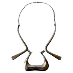 Irvin and Bonnie Burkee Sterling Silver American Modernist Necklace