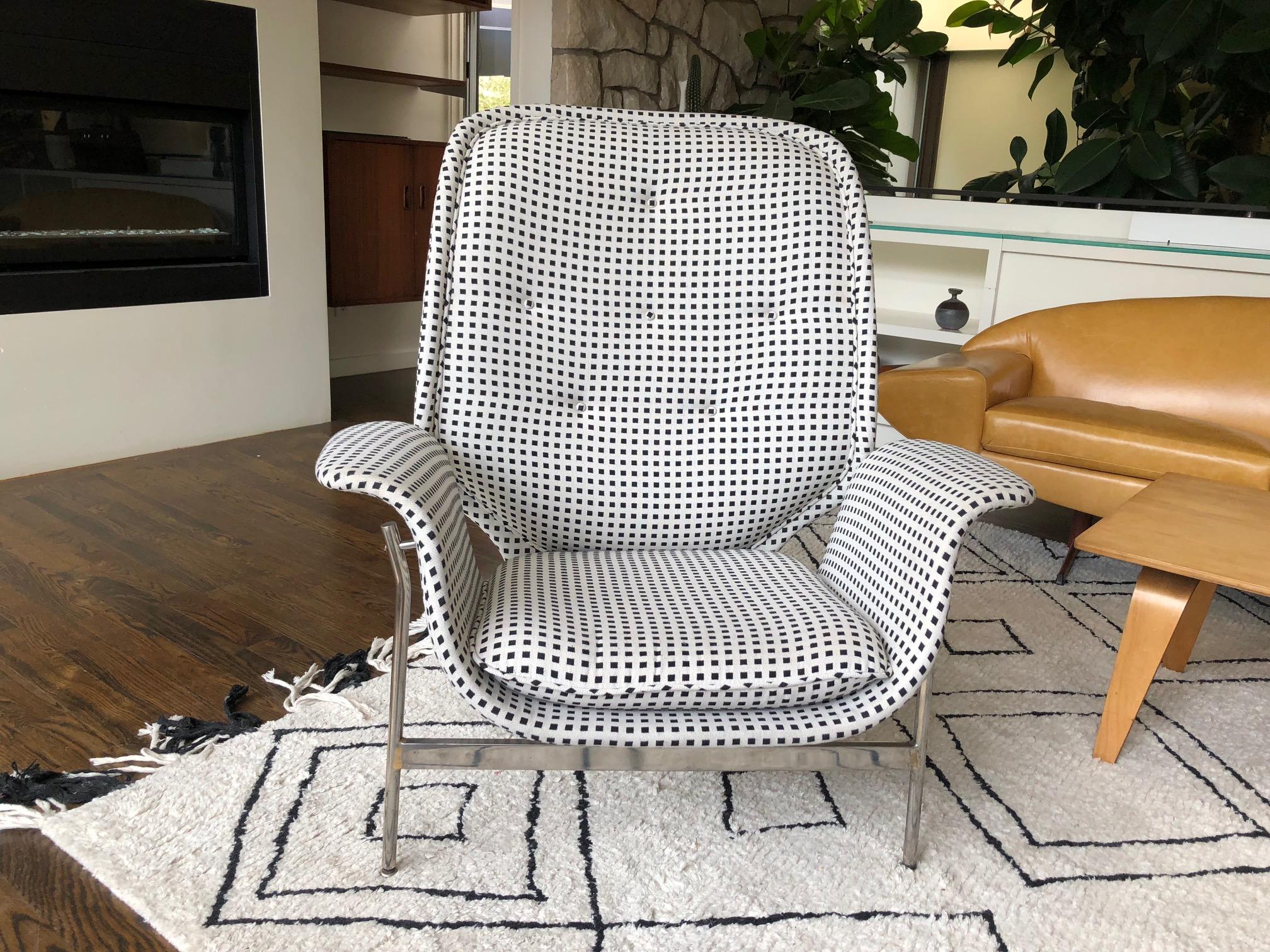 Irving Harper George Nelson Kangaroo Lounge Chair in Alexander Girard Textile  In Excellent Condition In Salt Lake City, UT
