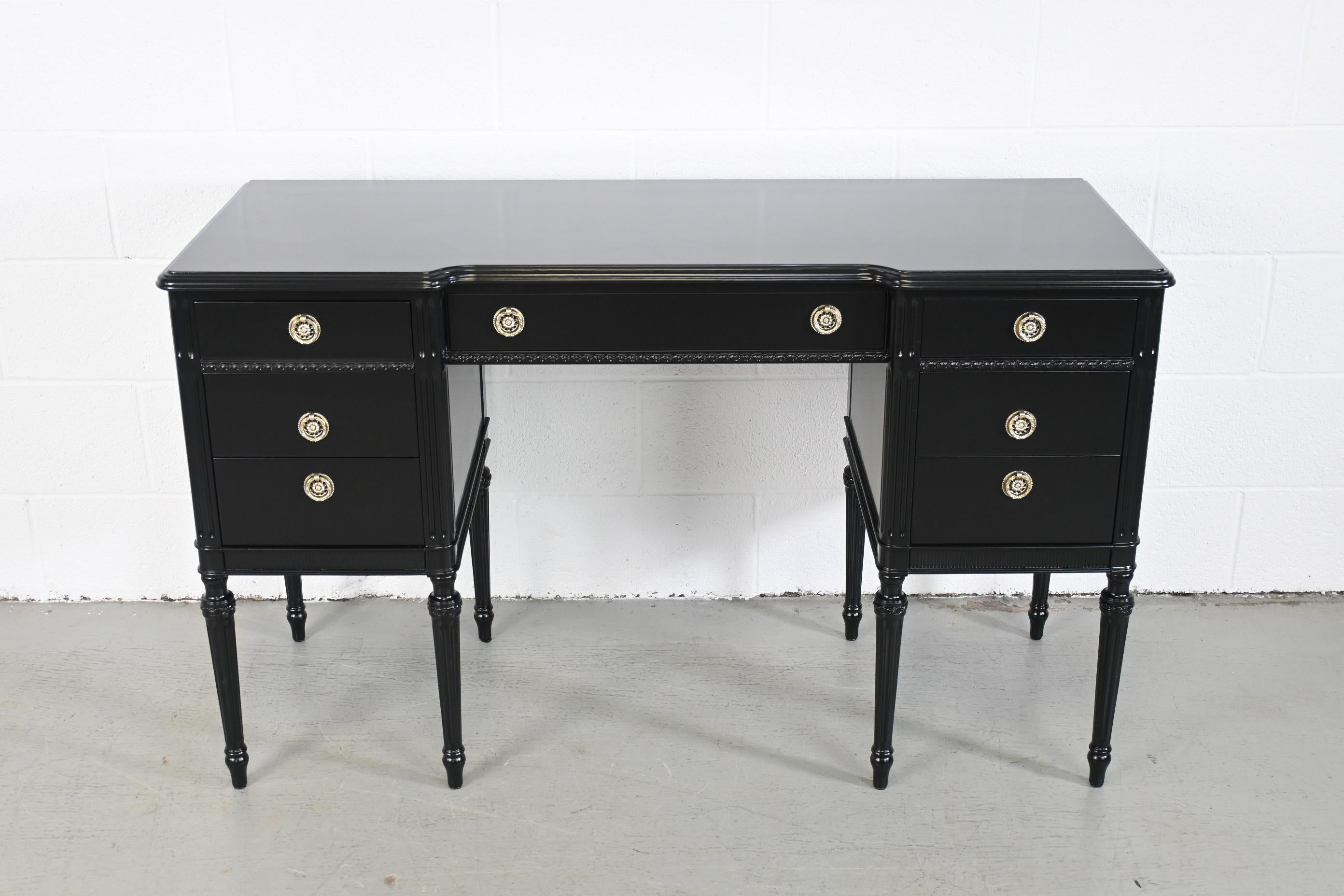 Irwin Furniture Louis XVI Black Lacquered Desk In Excellent Condition In Morgan, UT
