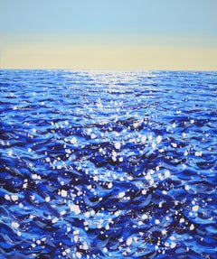 	Blue water. Light.