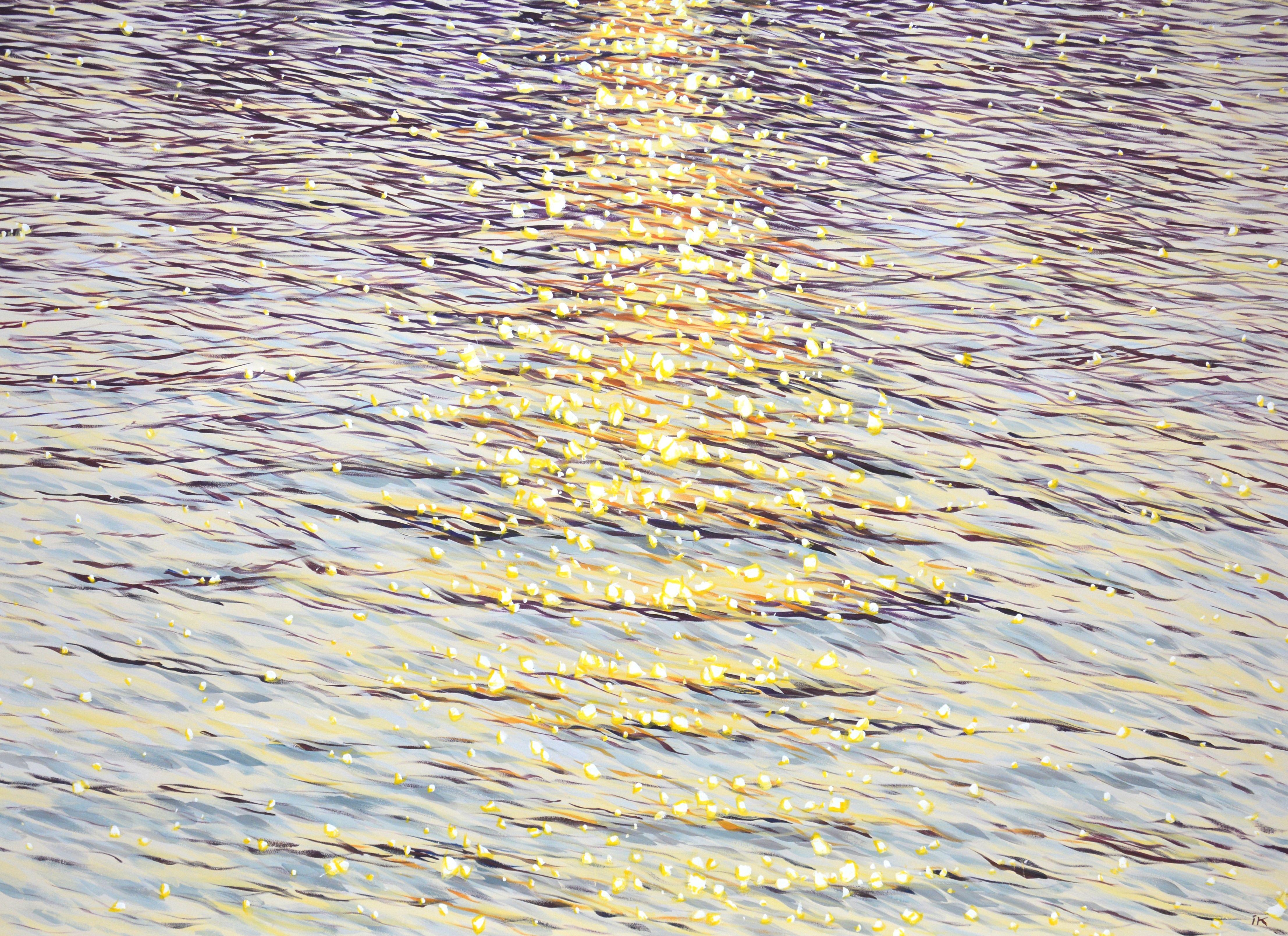 Golden shimmer. The evening glare of the sun is reflected in the water, small waves, serene views, the glow of the ocean create an atmosphere of relaxation and romance. Made in the style of realism. Part of a permanent series of seascapes. Good