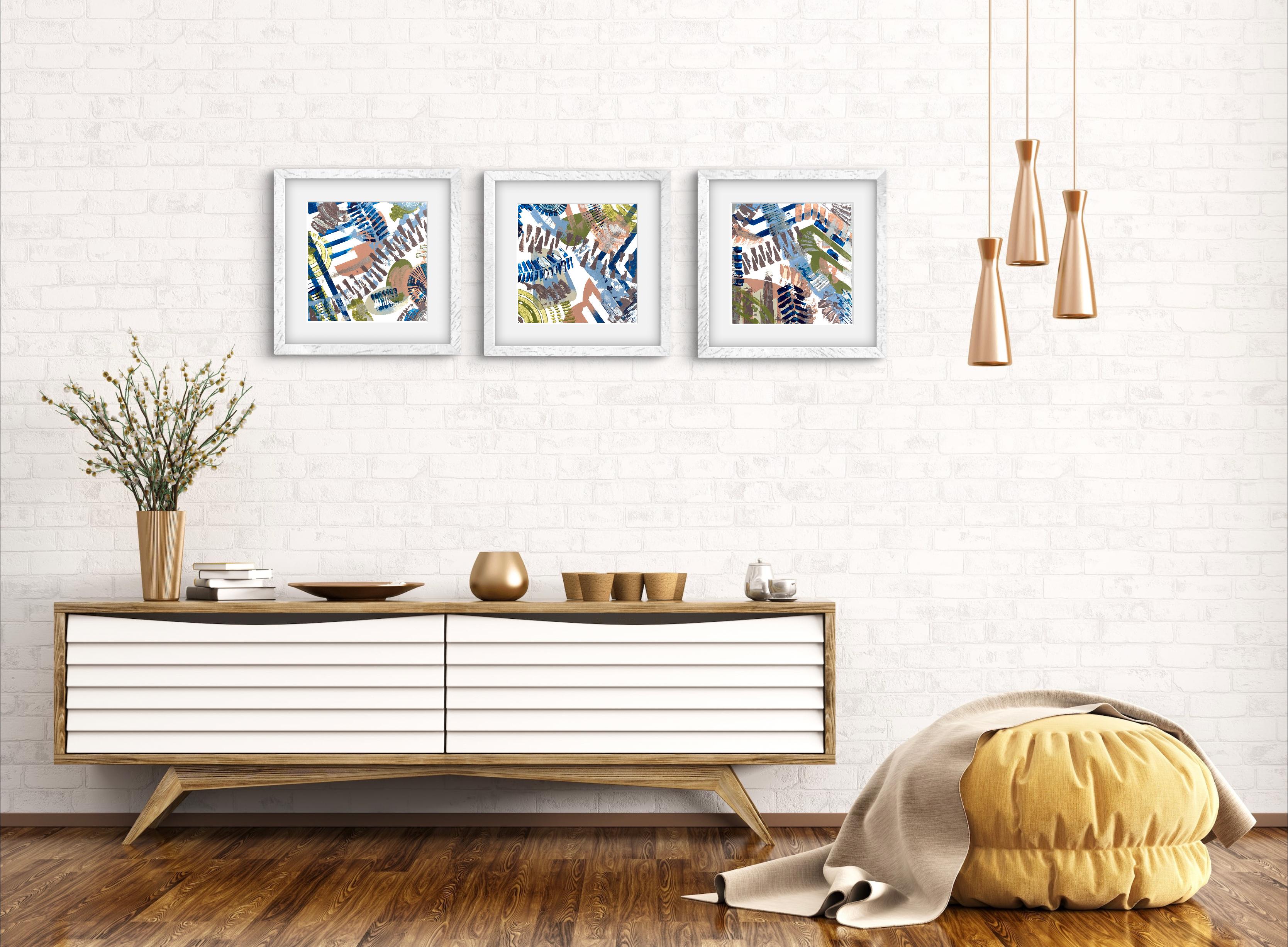 Movement continues, life continues, the city lives 1 von Triptychon im Angebot 7