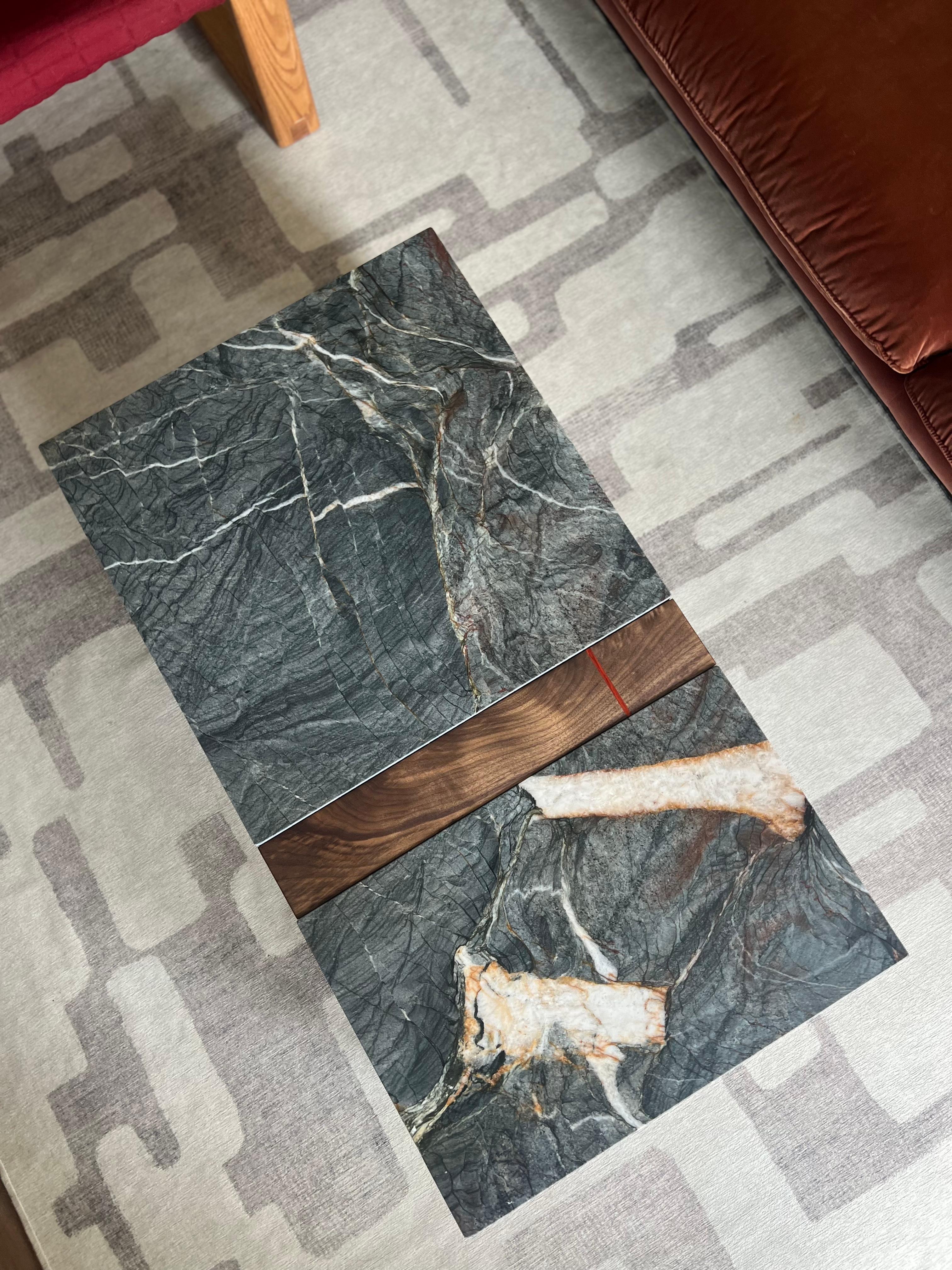 Mid-Century Modern Table quartzite iS-v6 en vente
