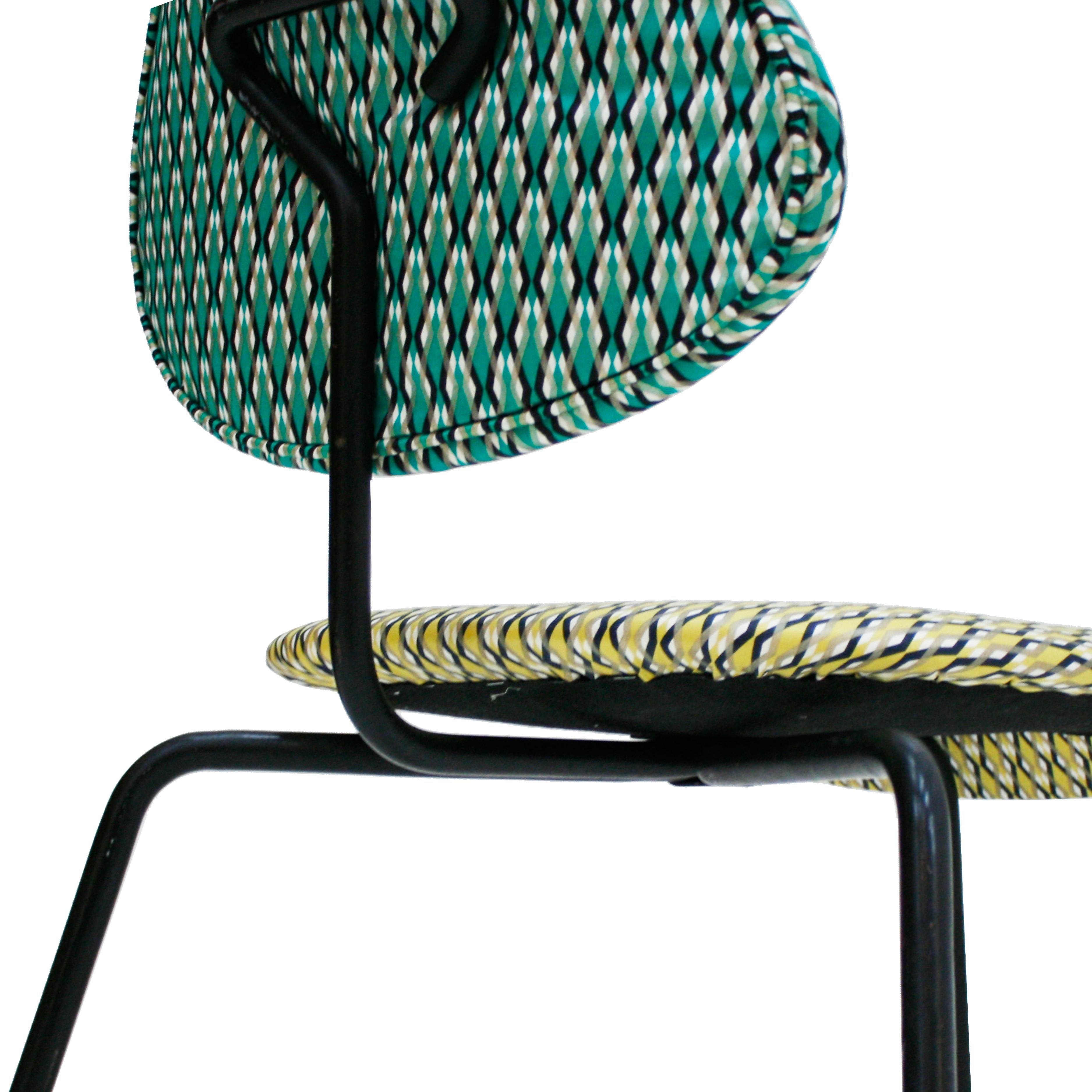 Isa Beramo Midcentury Pair of Black Lacquered Metal Cotton Satin Italian Chairs 3