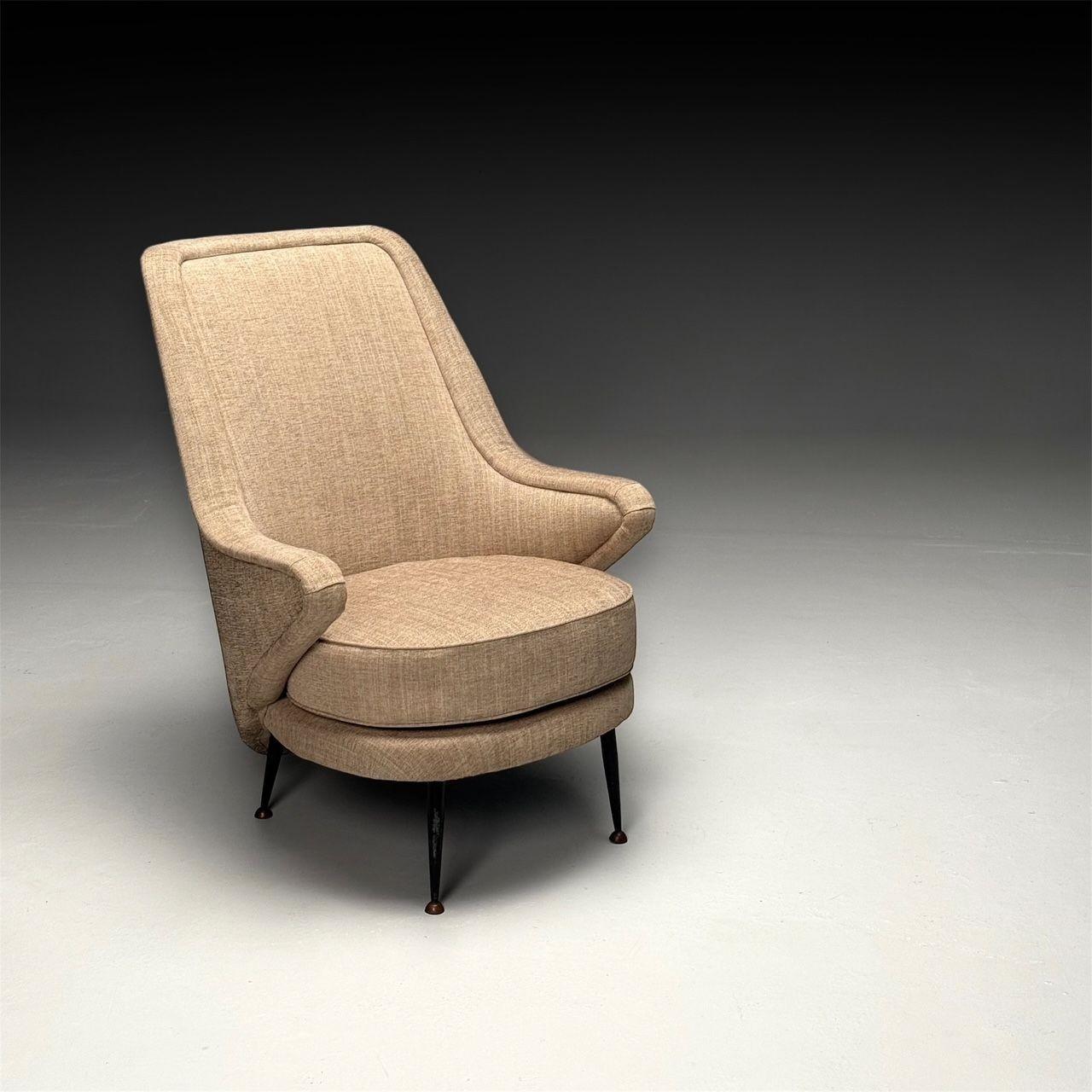 ISA Bergamo, Italian Mid-Century Modern, Armchair, Beige Linen, Brass, 1950s

Unique armchair designed and produced by ISA Bergamo in the 1950s. Its free flowing curves are beautifully highlighted by the newly upholstered clean beige brushed linen,
