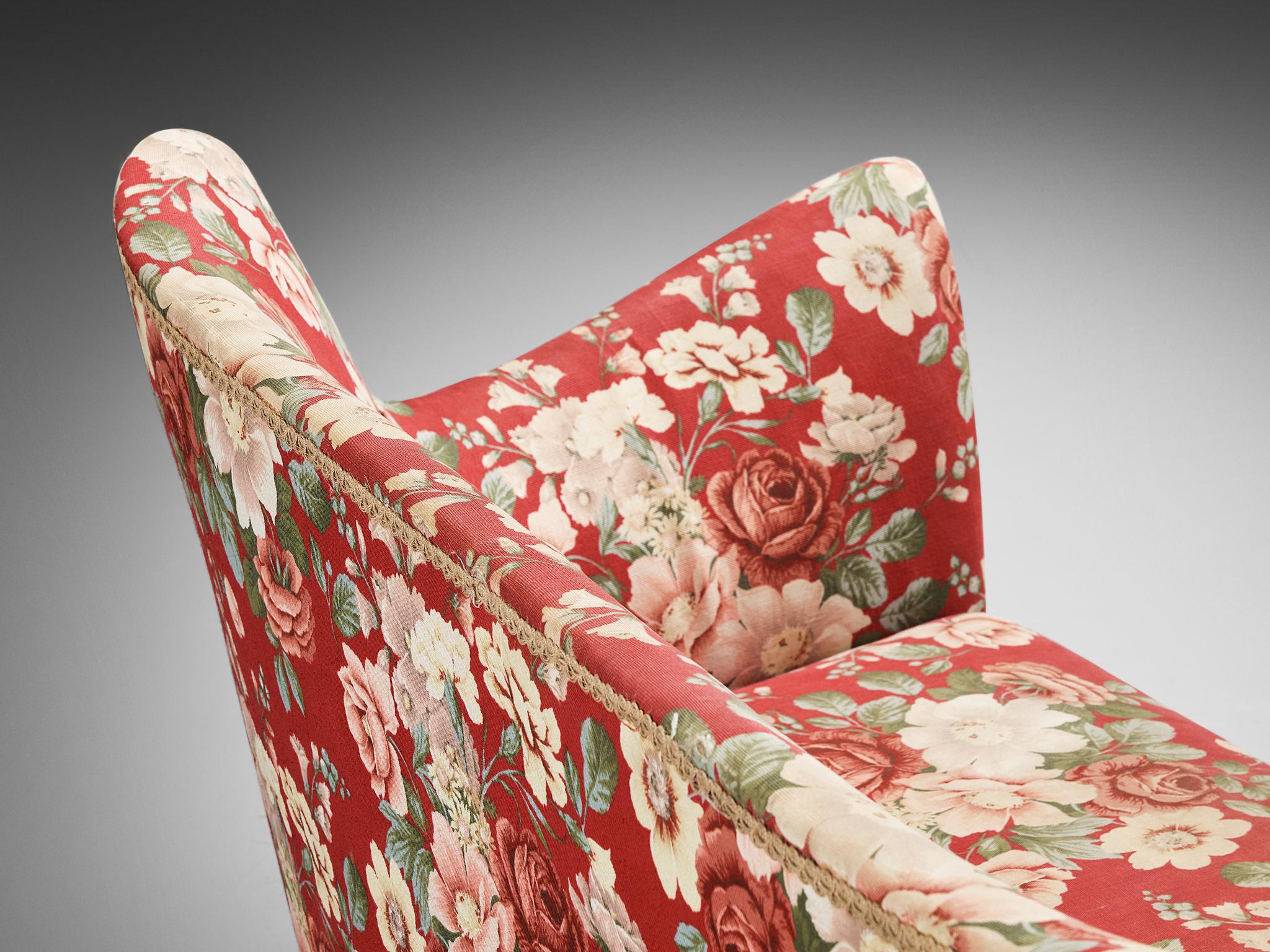 ISA Bergamo Italian Sofa in Brass and Floral Upholstery For Sale 4