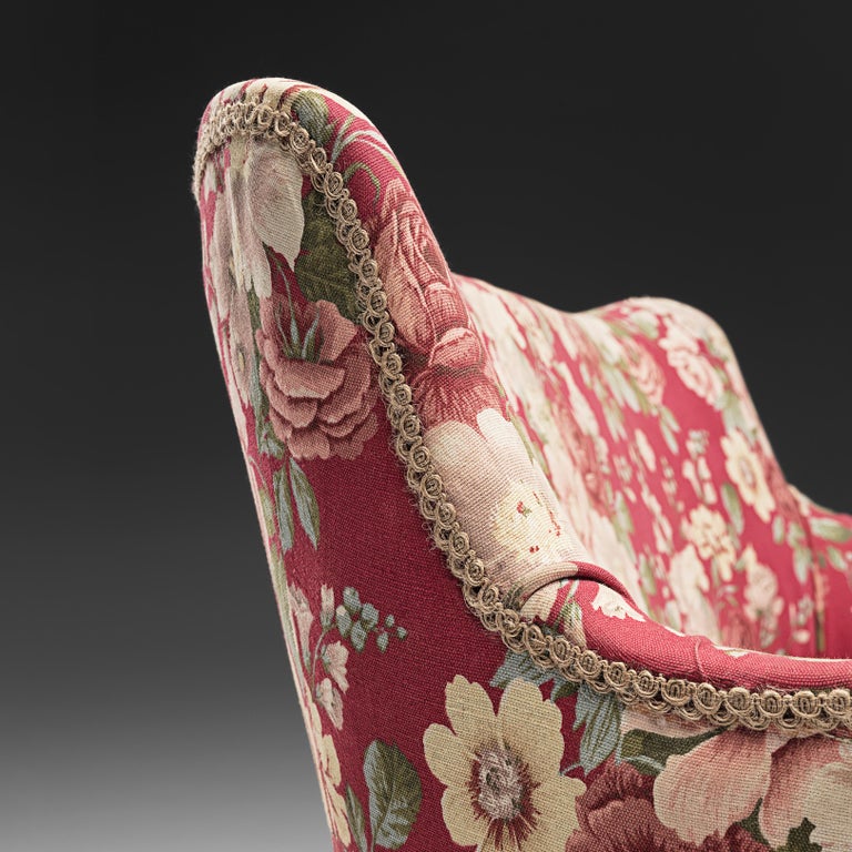 ISA Bergamo Sofa in Red Floral Fabric at 1stDibs red floral sofa