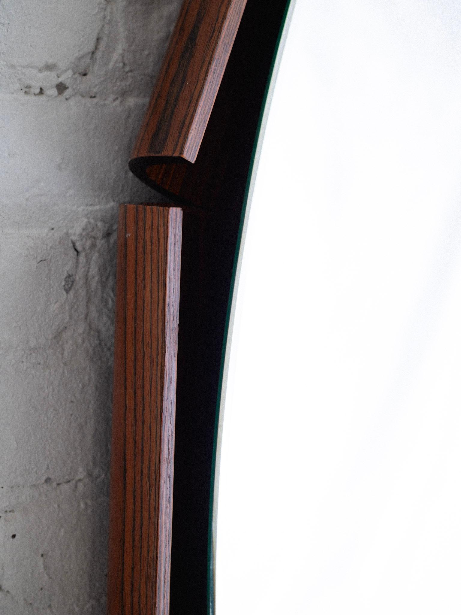 i.s.a. Bergamo Mid Century Rosewood Light Up Mirror In Distressed Condition In Brooklyn, NY