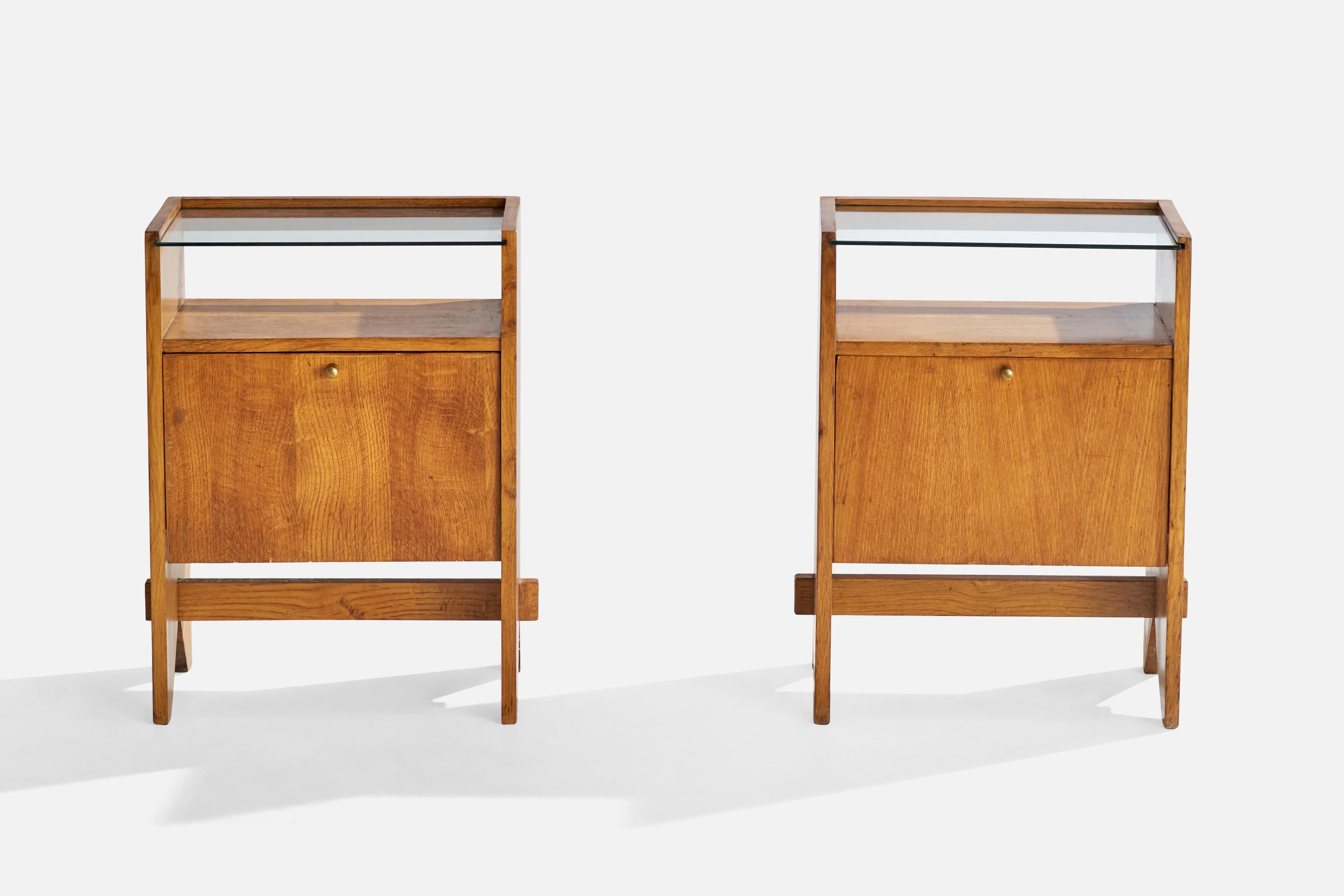 Mid-20th Century ISA Bergamo, Nightstands, Wood, Glass, Brass, Italy, 1950s For Sale