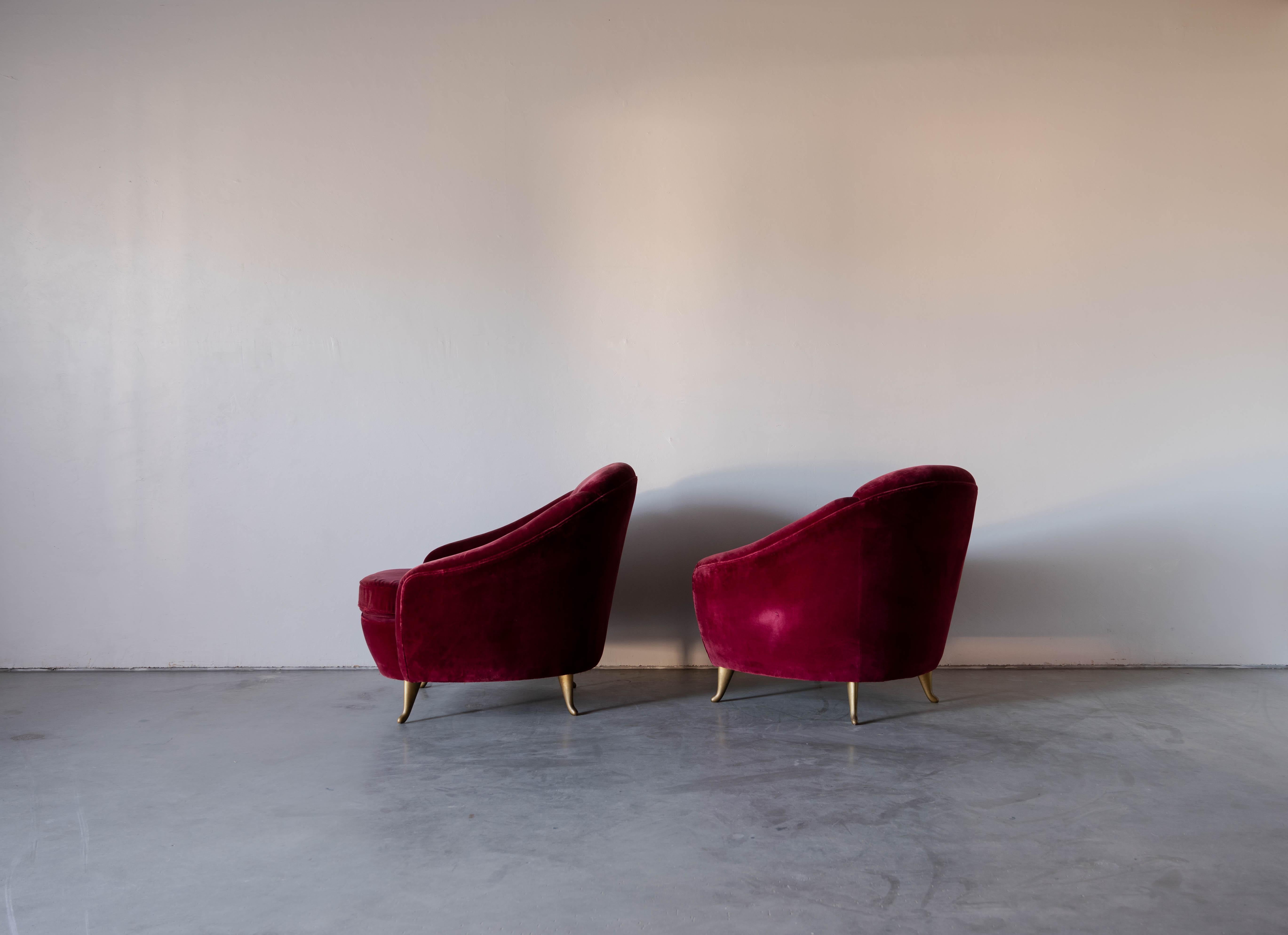 Mid-Century Modern ISA Bergamo, Organic Lounge Chairs, Red Velvet, Brass, Italy, 1950s