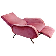 ISA Bergamo Pink Velvet Mid-Century Modern Lounge Chair