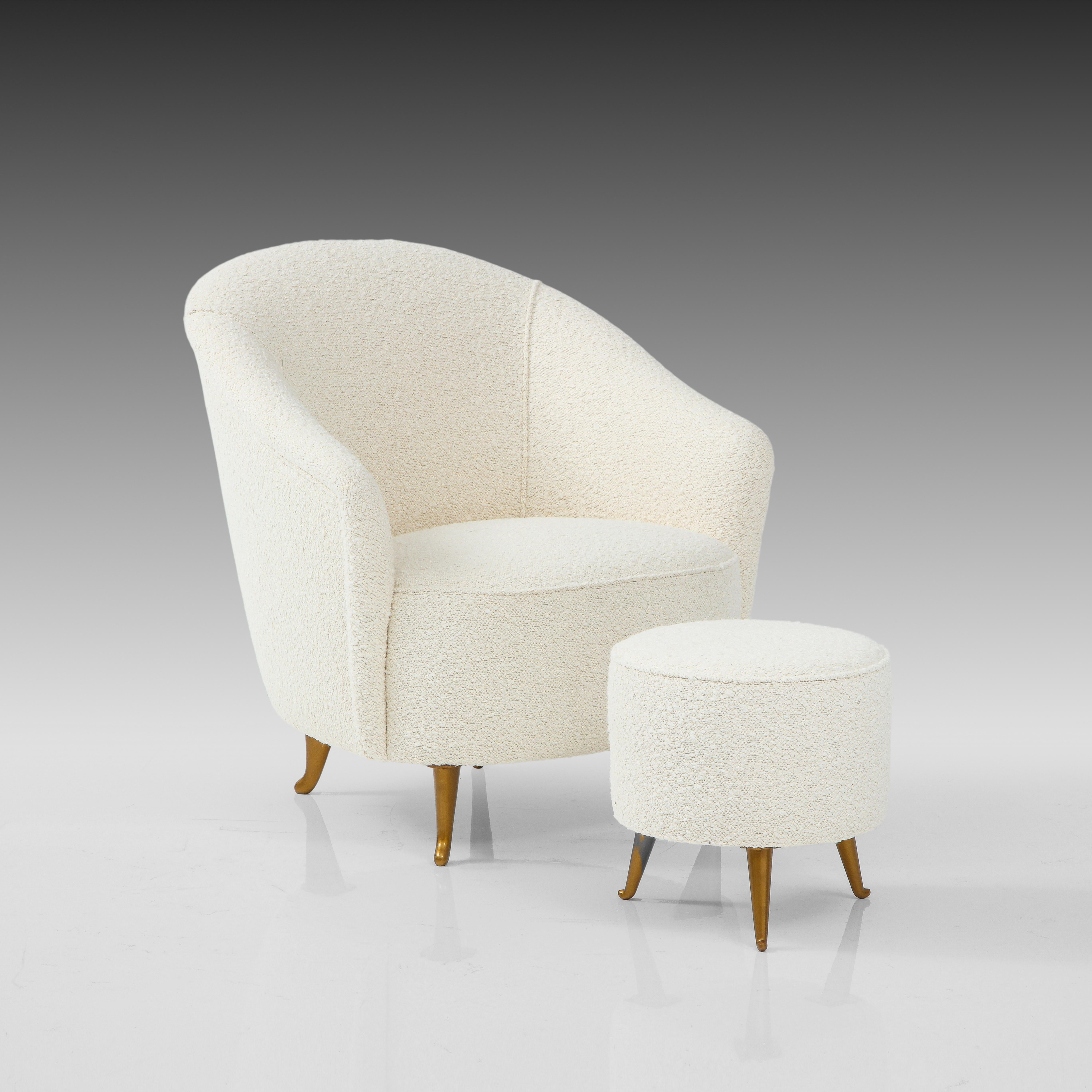 Italian ISA Bergamo Rare Pair of Armchairs in Ivory Bouclé with Matching Ottomans, 1950s