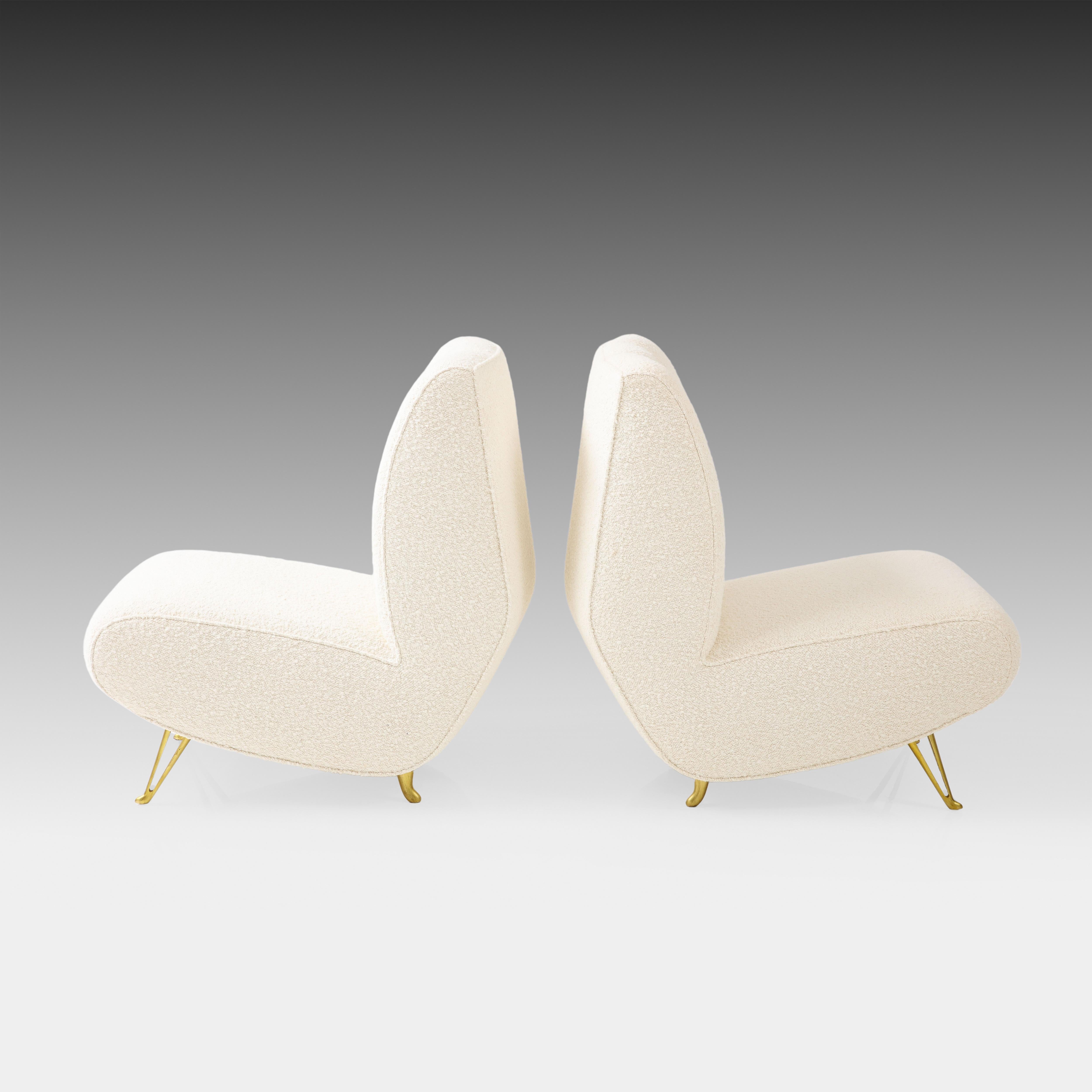 Italian ISA Bergamo Rare Pair of Lounge or Slipper Chairs in Ivory Bouclé, Italy, 1950s For Sale