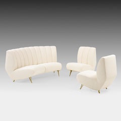 ISA Bergamo Seltenes Set aus geschwungenem Sofa und zwei Sesseln aus elfenbeinfarbenem Bouclé