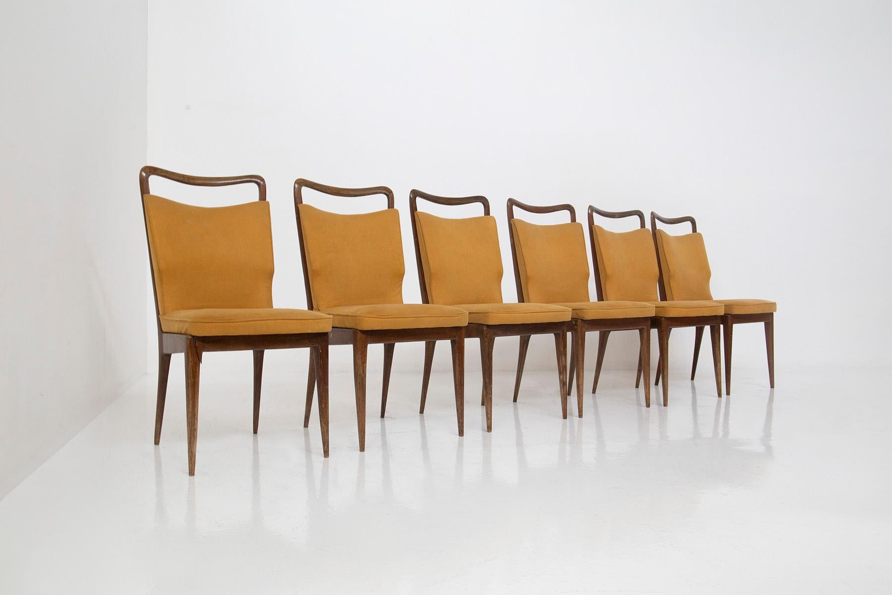 Isa Bergamo: Sechser-Set italienischer Stühle mit gelbem Stoff (Moderne der Mitte des Jahrhunderts) im Angebot