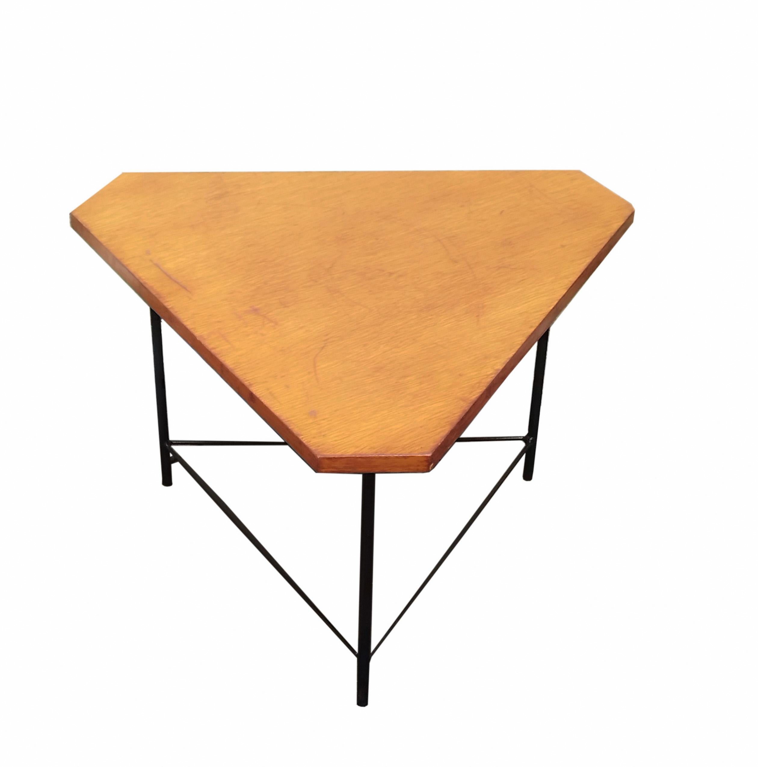 Mid-Century Modern Isa Bergamo Wood and Metal Side Table, Italy 1950s For Sale