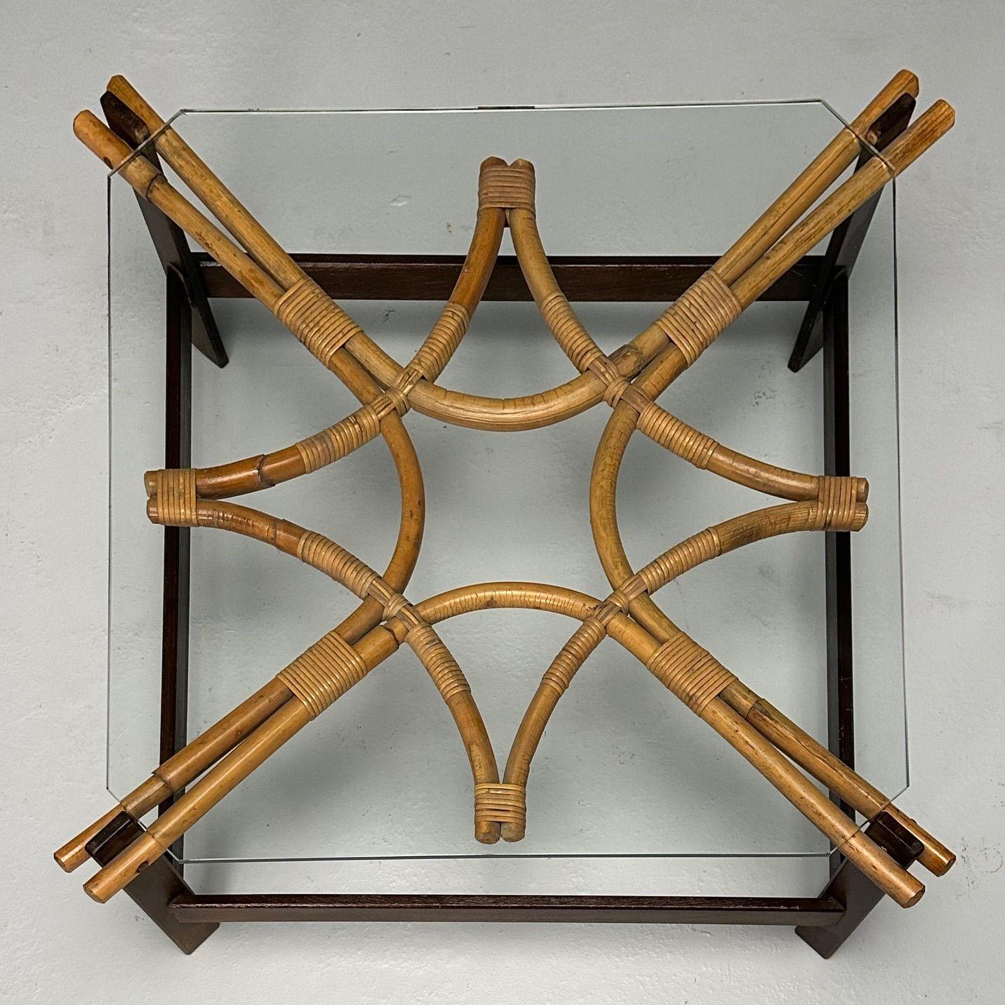 ISA, Italienischer quadratischer Mid-Century-Modern-Couchtisch, Holz, Bambus, Schilfrohr, 1980er Jahre im Angebot 1