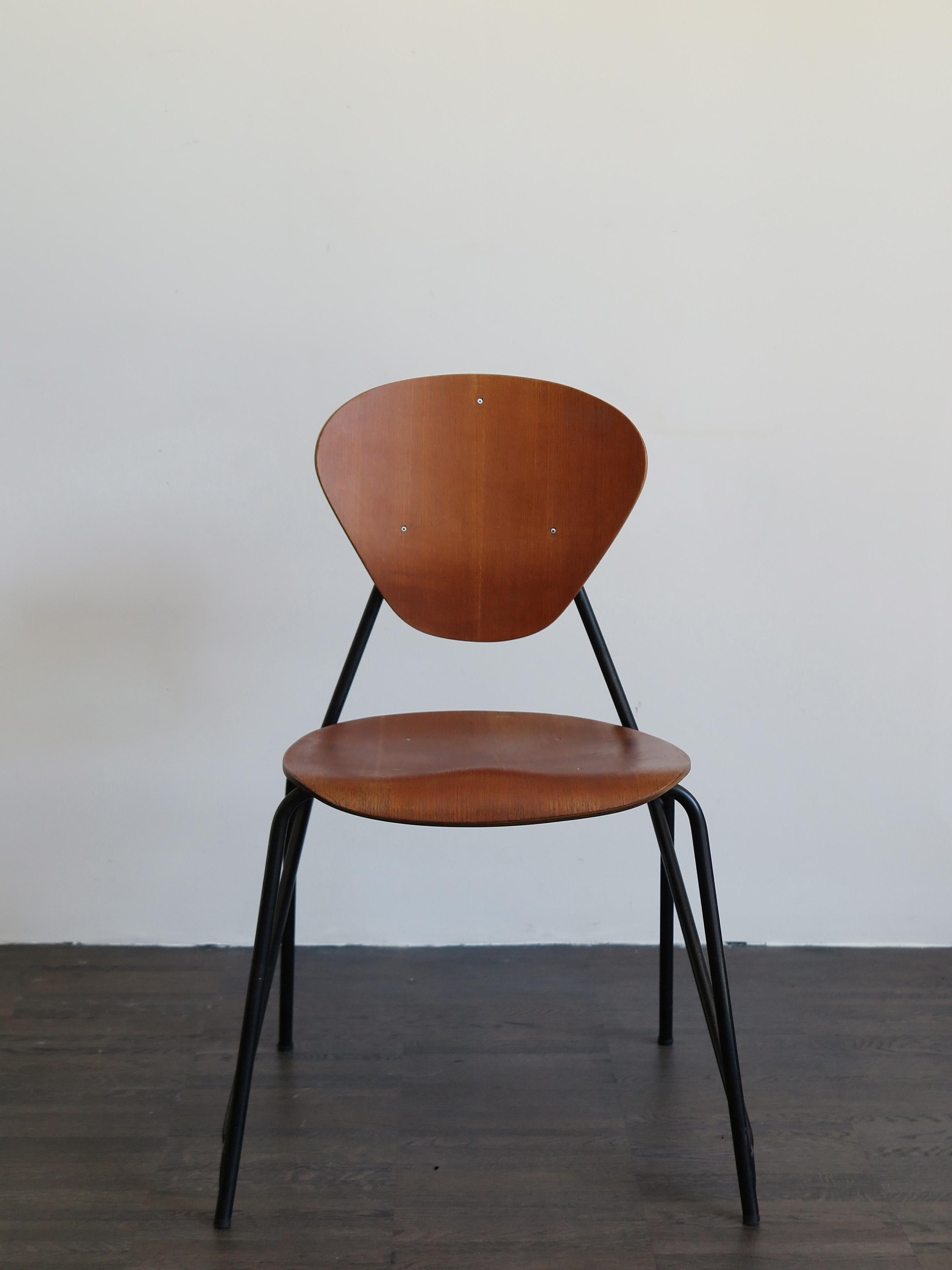 Isa Midcentury Modern Design Italian Teak Dining Chairs, 1960s In Good Condition In Reggio Emilia, IT