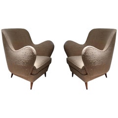 ISA, Pair of Beige Indian Silk and Wood Legs Midcentury Italian Armchairs, 1950