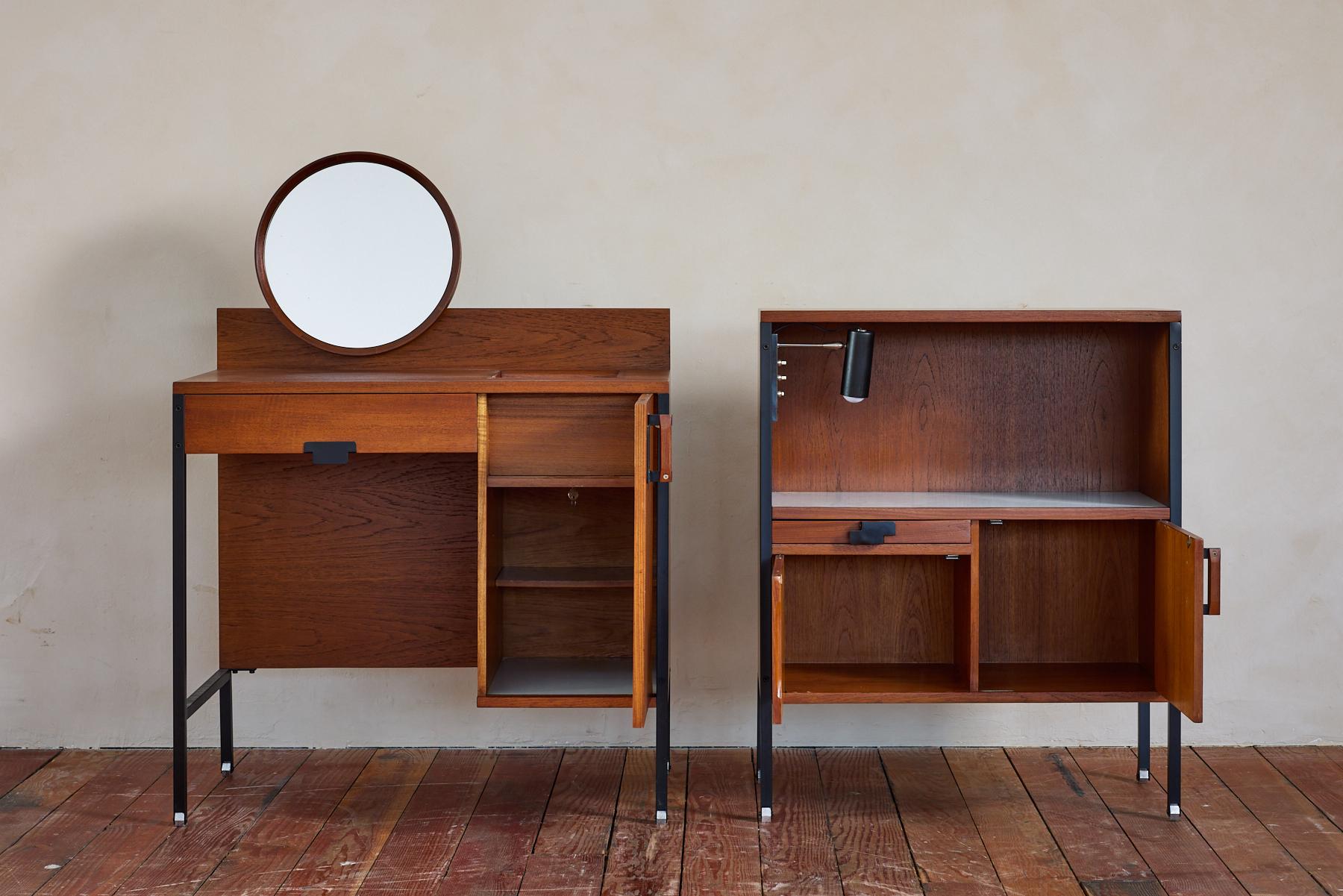 Italian Ico Parisi Vanity / Dressing table and bedside cabinet for M.I.M For Sale