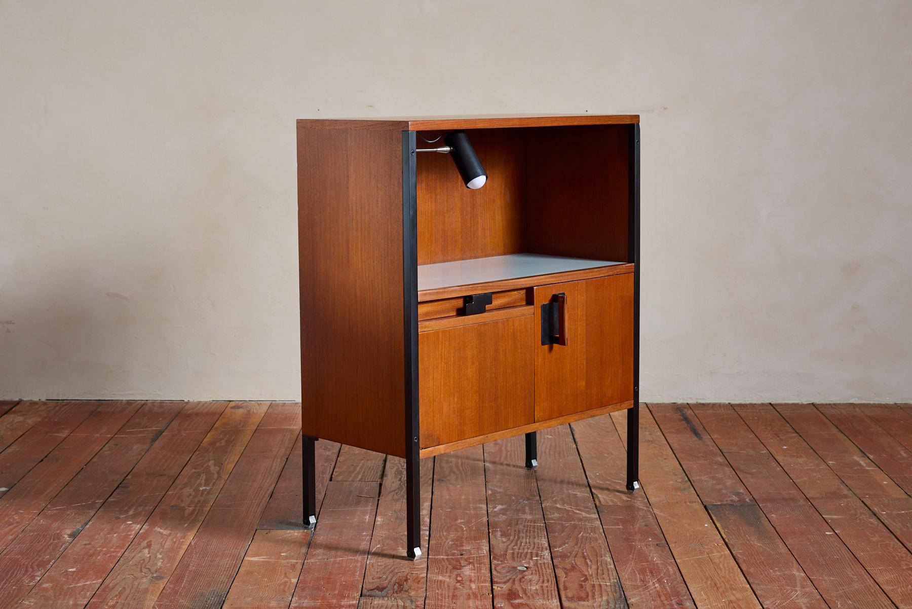 Mid-20th Century Ico Parisi Vanity / Dressing table and bedside cabinet for M.I.M For Sale