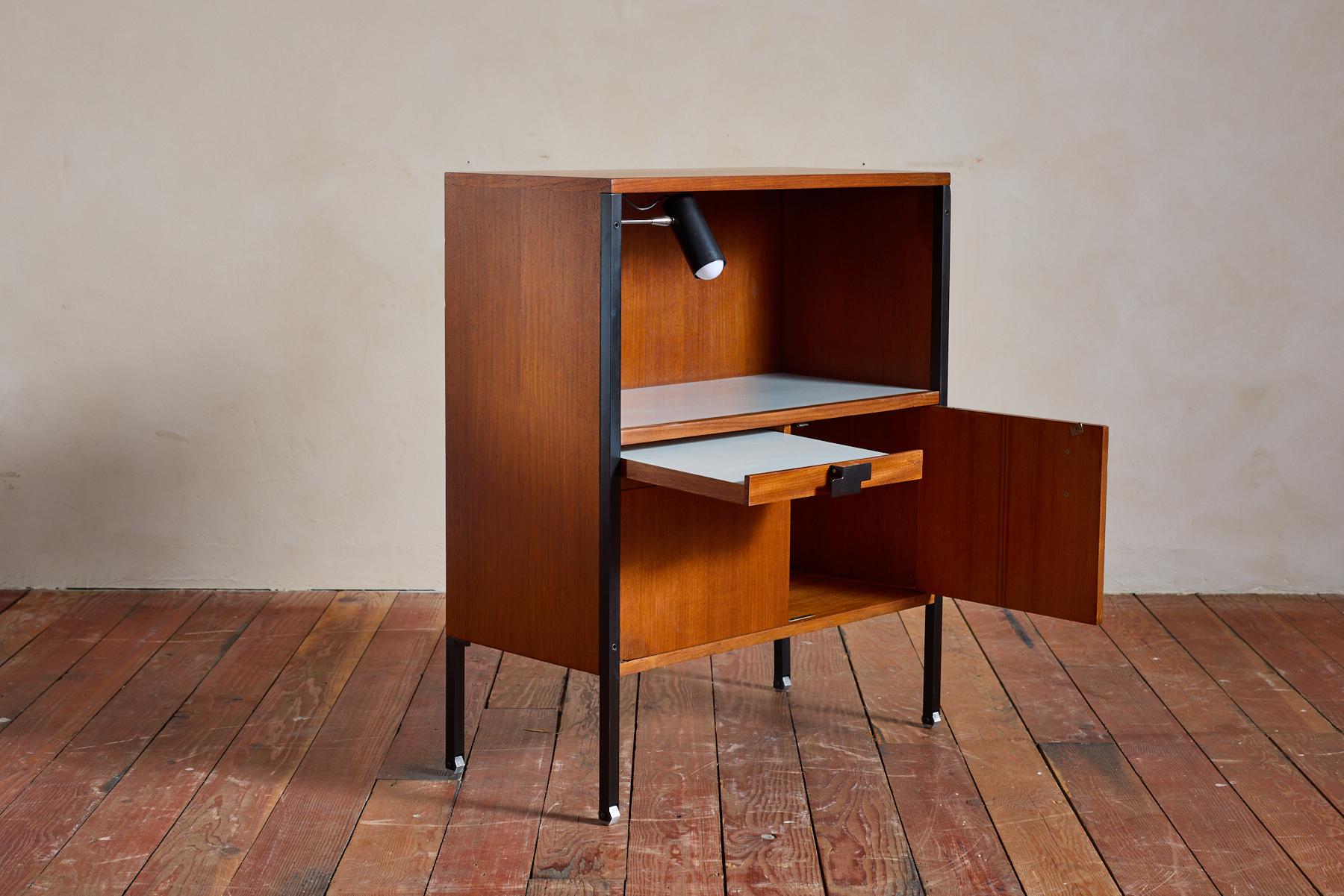 Brass Ico Parisi Vanity / Dressing table and bedside cabinet for M.I.M For Sale