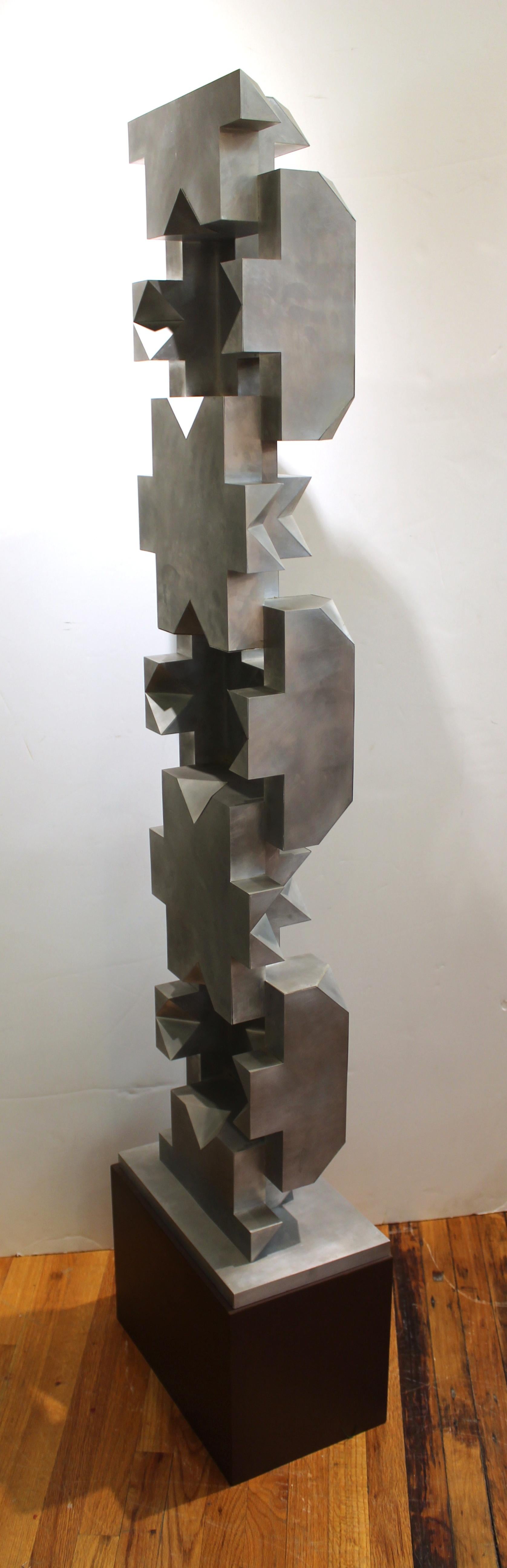 Isaac Kahn Signed Geometric TOTEM in Metal on Base In Good Condition In New York, NY