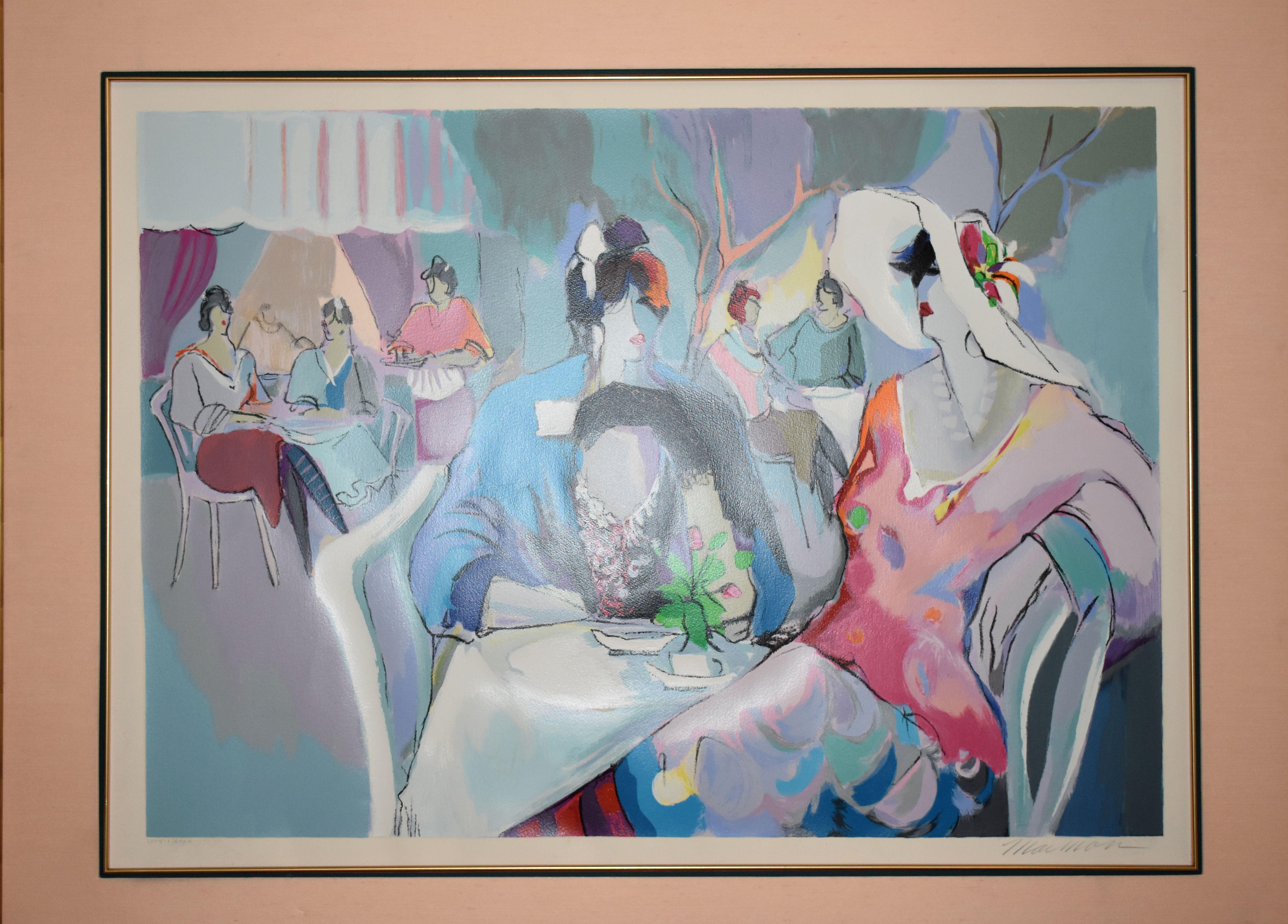 Isaac Maimon Sérigraphie sur papier de dames assises à une terrasse de café à Paris avec cadre en bois doré à la feuille

Peignant des scènes de société aux couleurs vives, Isaac Maimon est né en Israël en 1951 de parents francophones. Dans ses