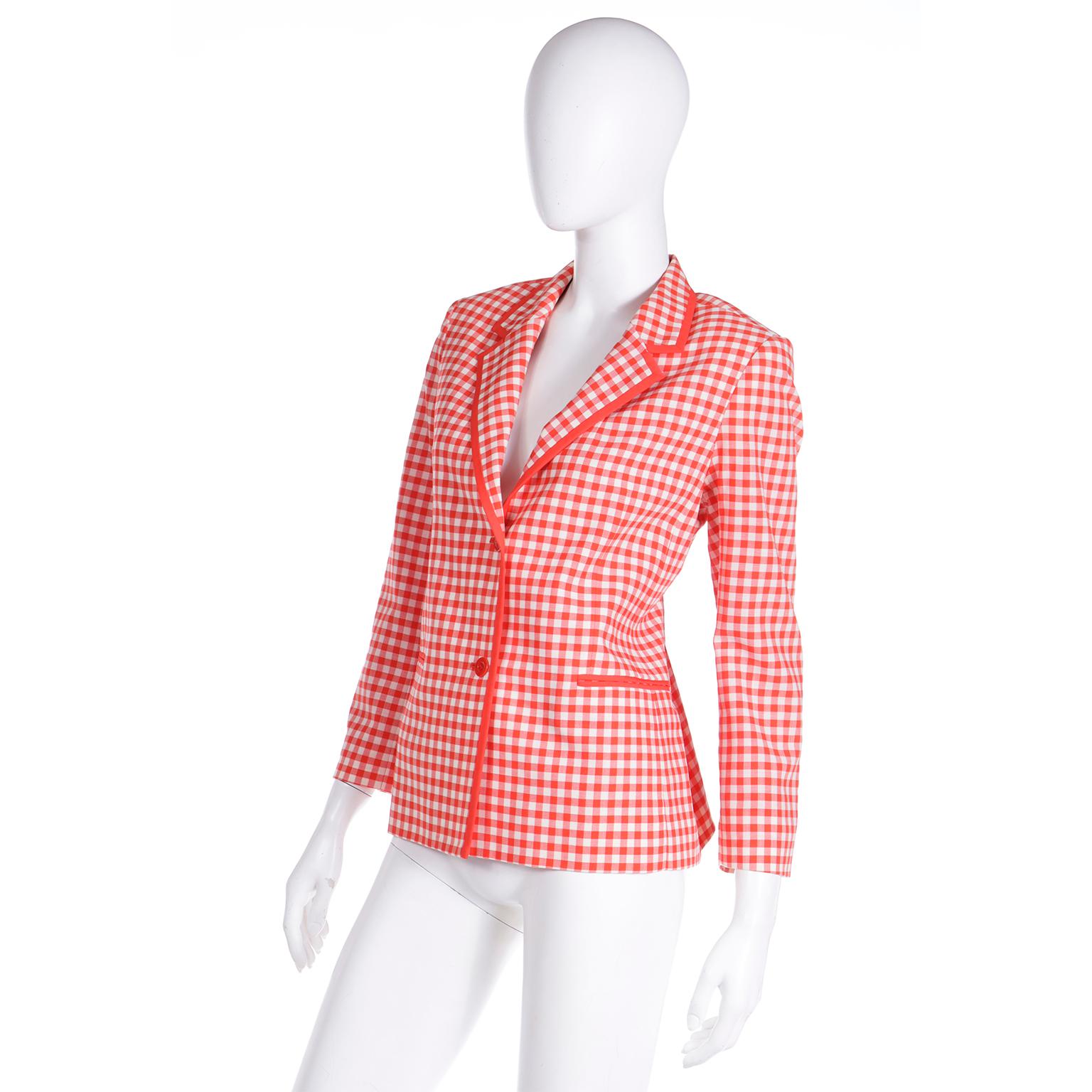 Isaac Mizrahi 1998 Spa Collection Vintage Red & White Check Runway Blazer Jacket For Sale 1