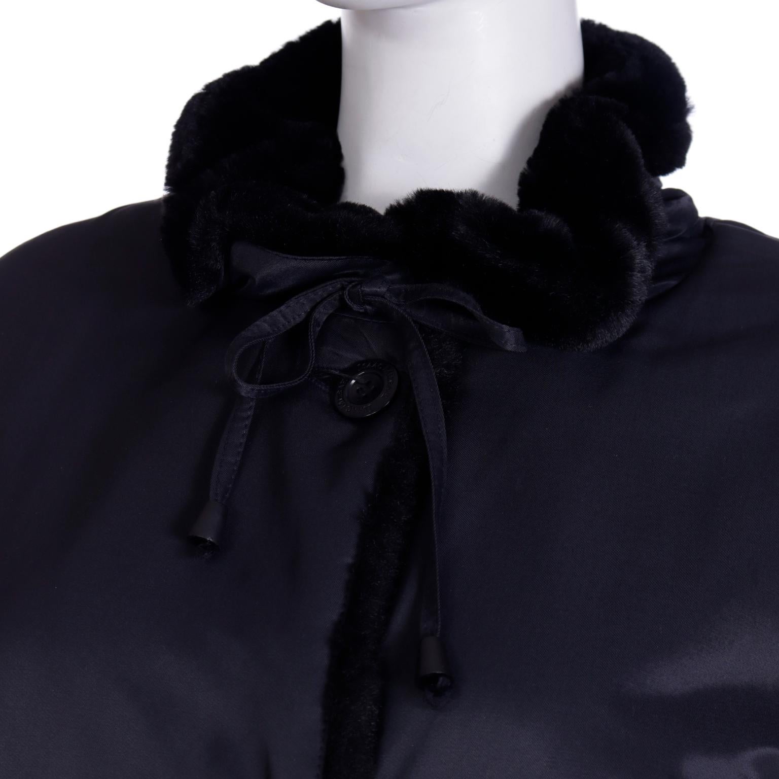 Isaac Mizrahi Vintage 1990s Faux Fur Lined Black Coat All Weather Rain Jacket For Sale 4
