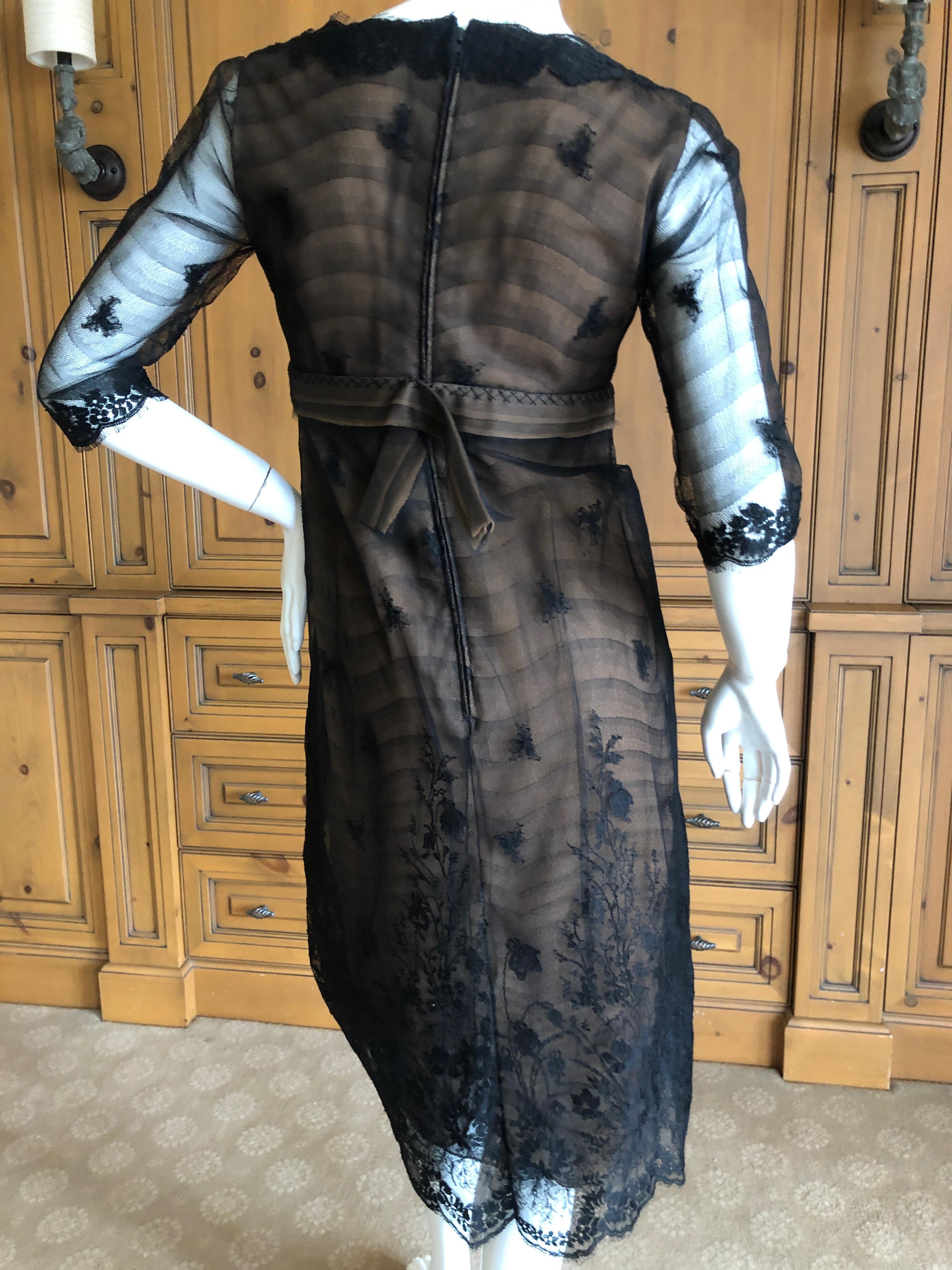 Isaac Mizrahi Vintage Brown Lace Overlay Day Dress In Excellent Condition For Sale In Cloverdale, CA