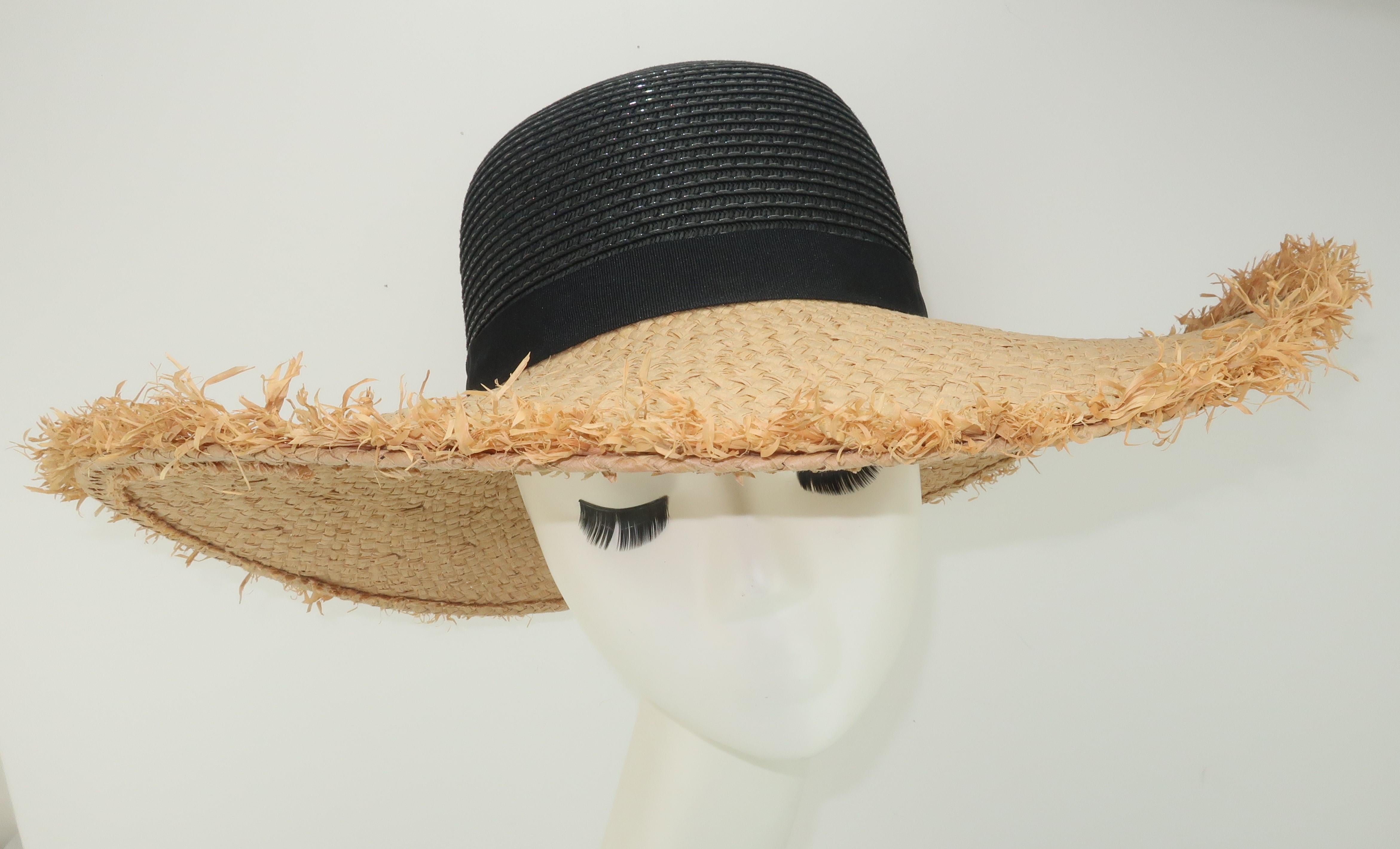 Isaac Mizrahi Wide Brimmed Straw Beach Hat In Good Condition In Atlanta, GA