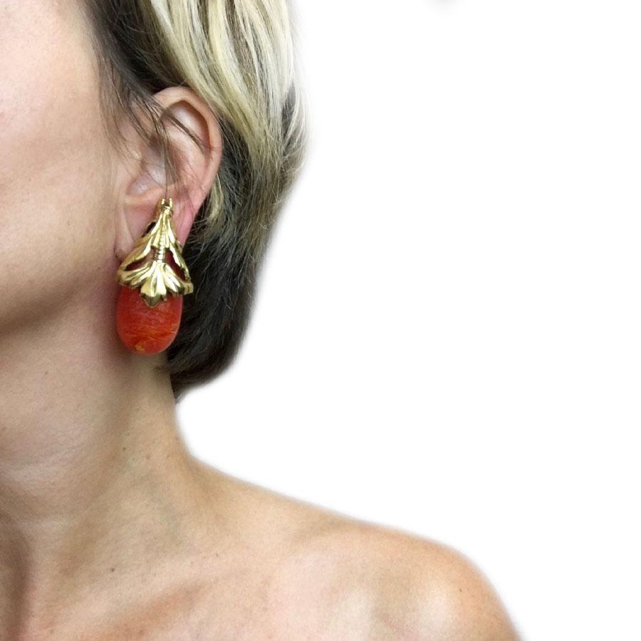 Isabel Canovas Clip Earrings In Excellent Condition In Paris, FR