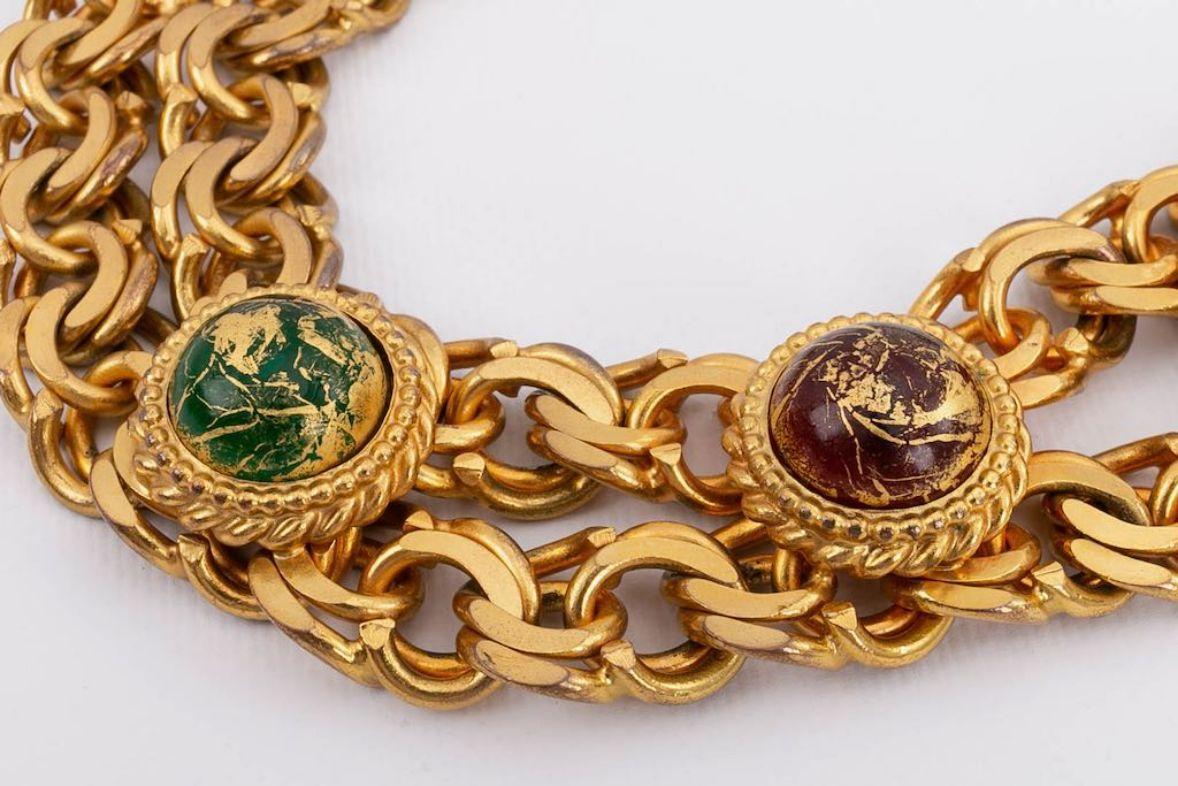 Isabel Canovas Kurze Halskette aus Gold und Metall mit doppelter Kette im Angebot 1