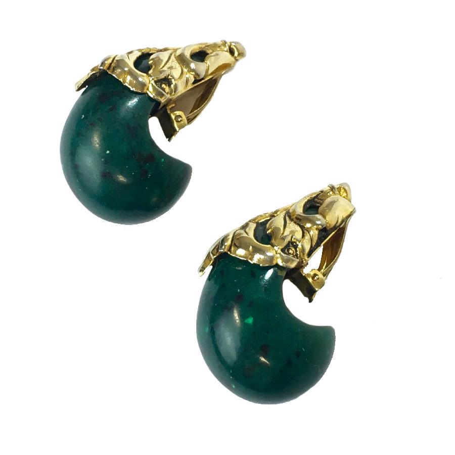 ISABEL CANOVAS Large Clip-on earrings in Gilt Metal and Malachite Green Resin